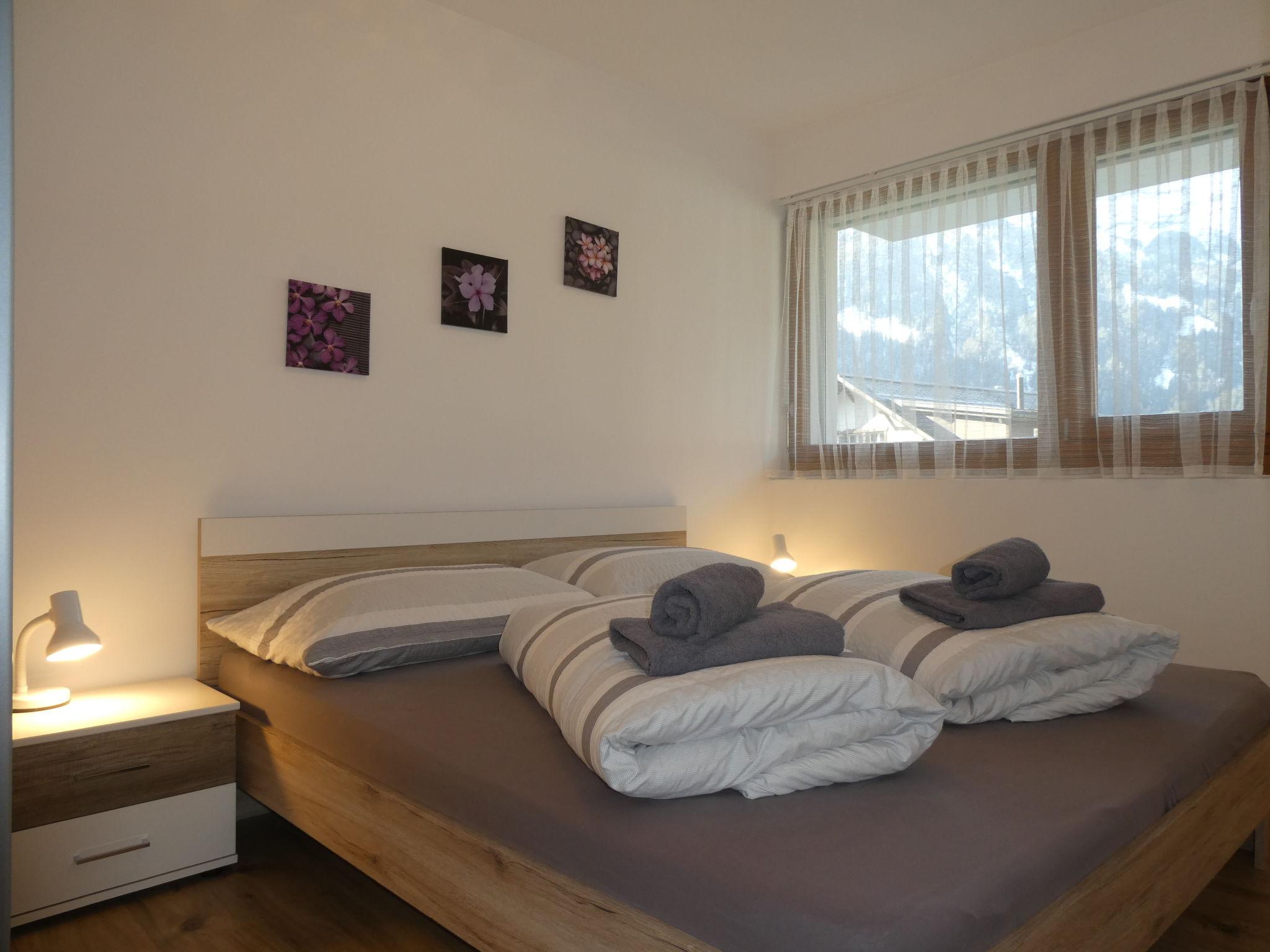 Foto 10 - Apartamento de 2 quartos em Grindelwald com jardim e vista para a montanha