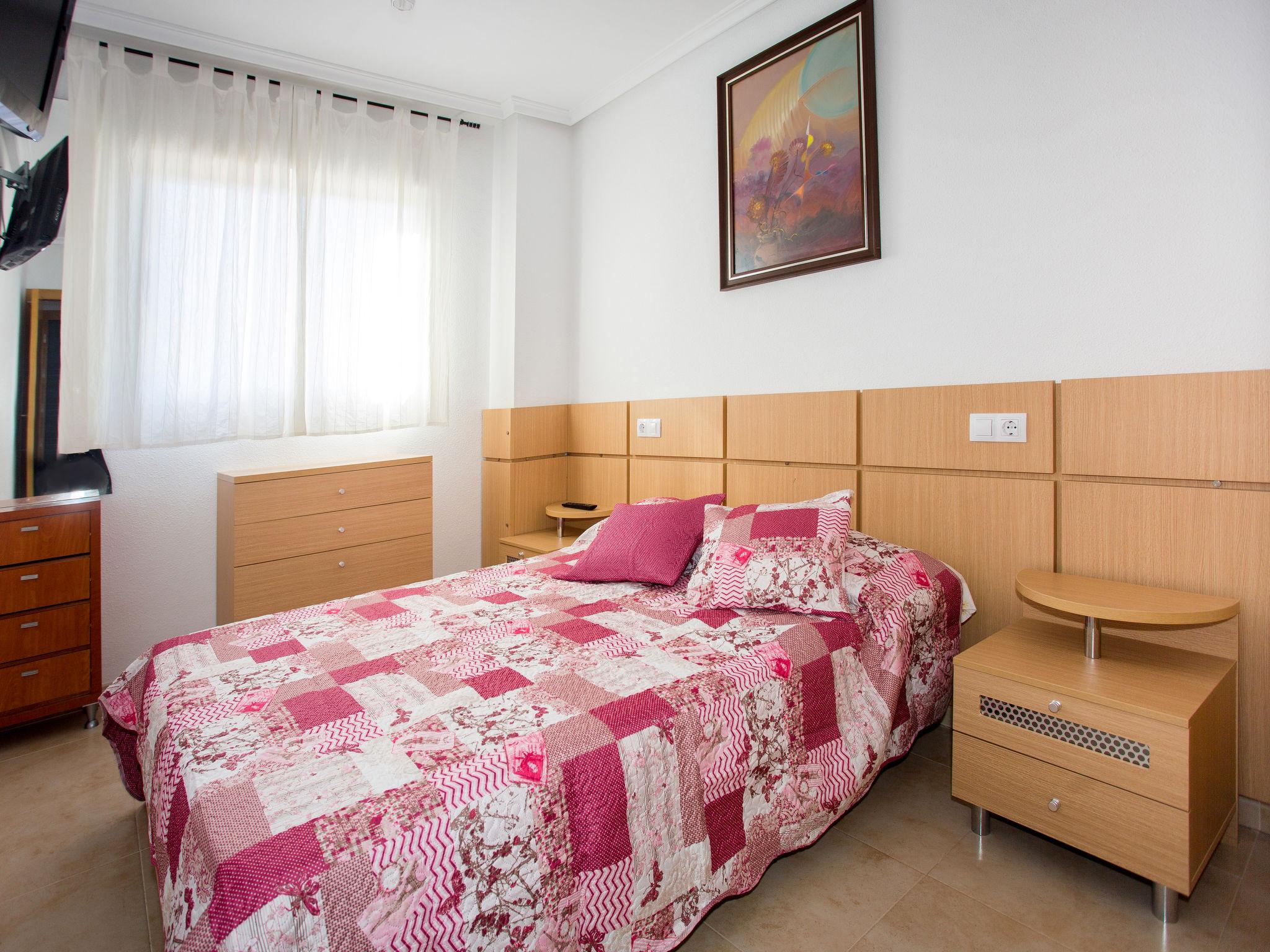 Foto 5 - Appartamento con 2 camere da letto a Oropesa del Mar con piscina