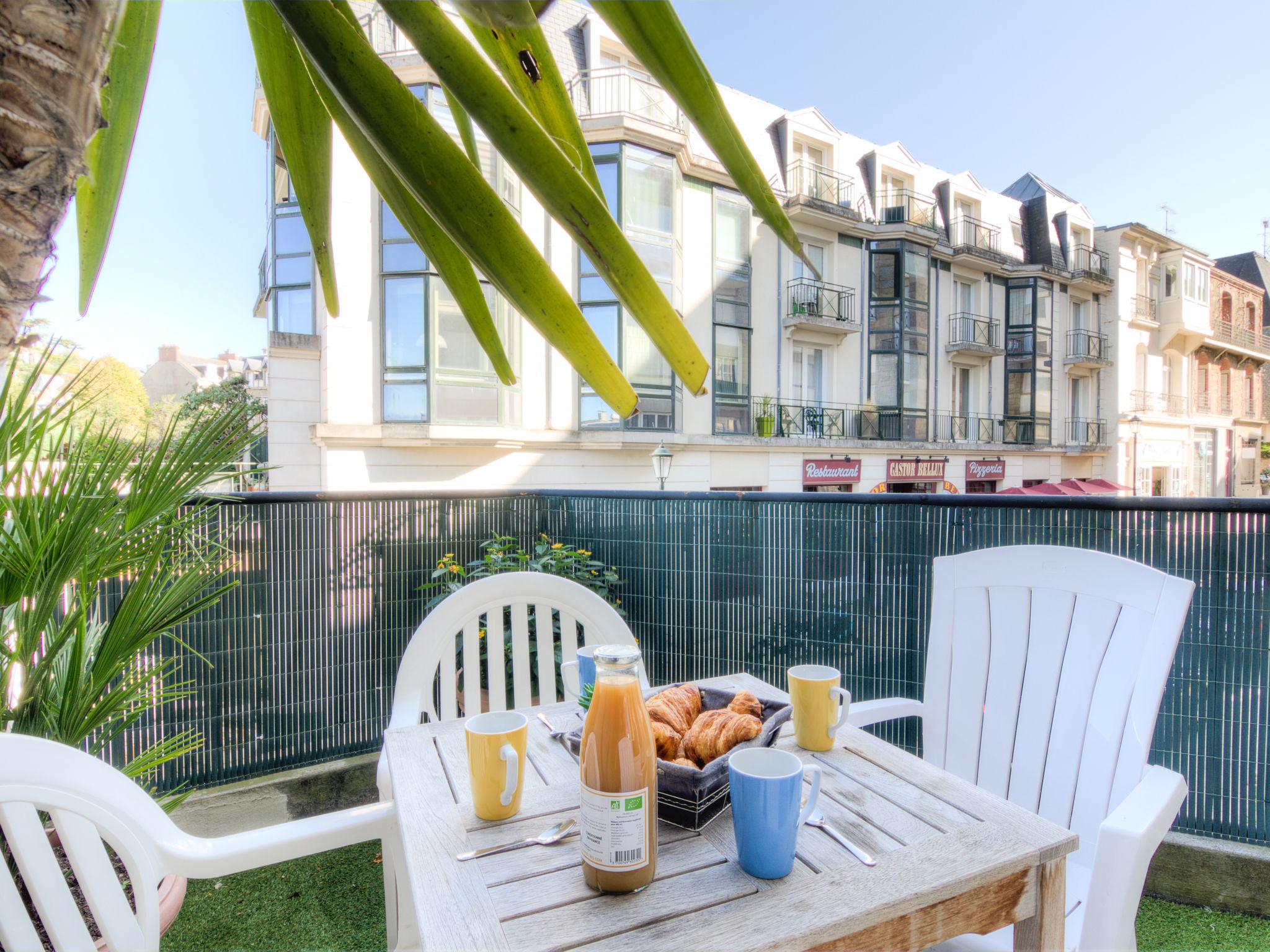 Foto 1 - Apartment mit 1 Schlafzimmer in Dinard mit blick aufs meer