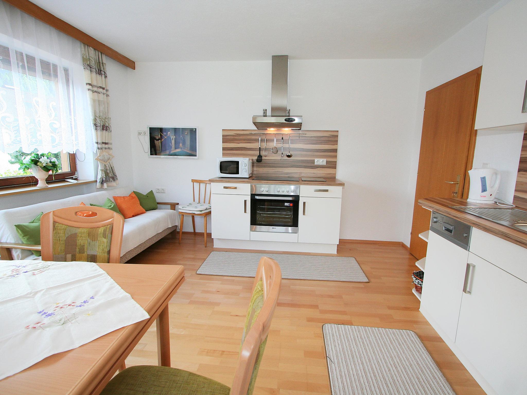 Foto 3 - Apartamento de 2 quartos em Fügenberg com terraço