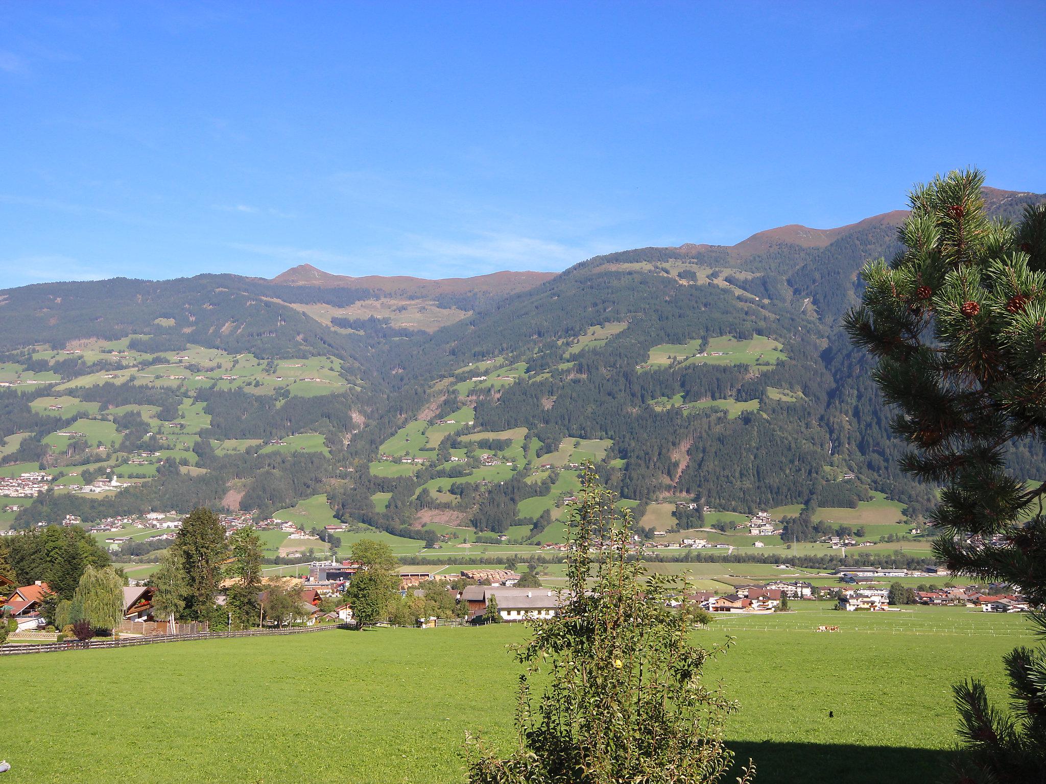 Foto 20 - Appartamento con 2 camere da letto a Fügenberg con terrazza e vista sulle montagne