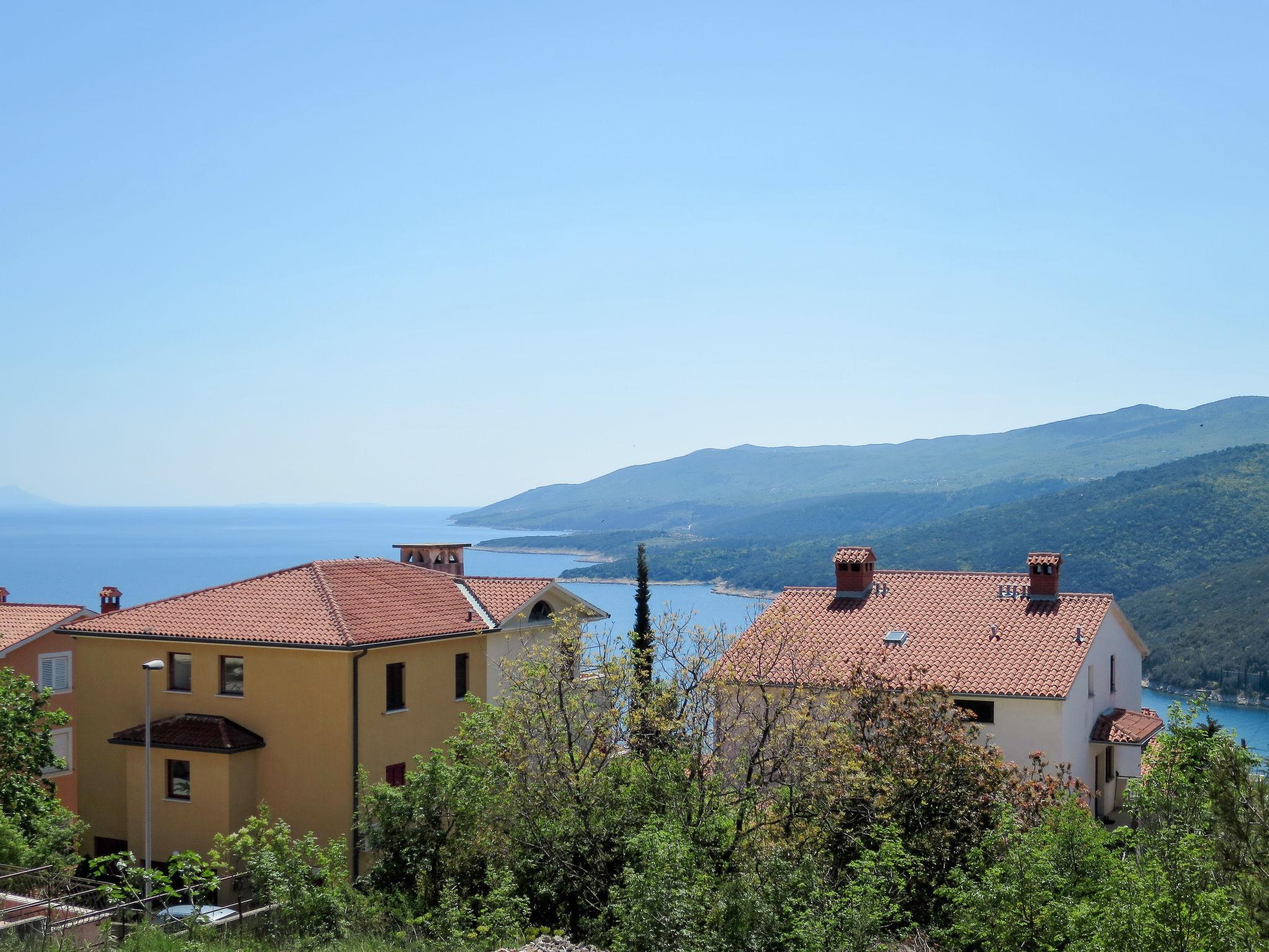 Foto 14 - Apartment mit 2 Schlafzimmern in Labin mit blick aufs meer