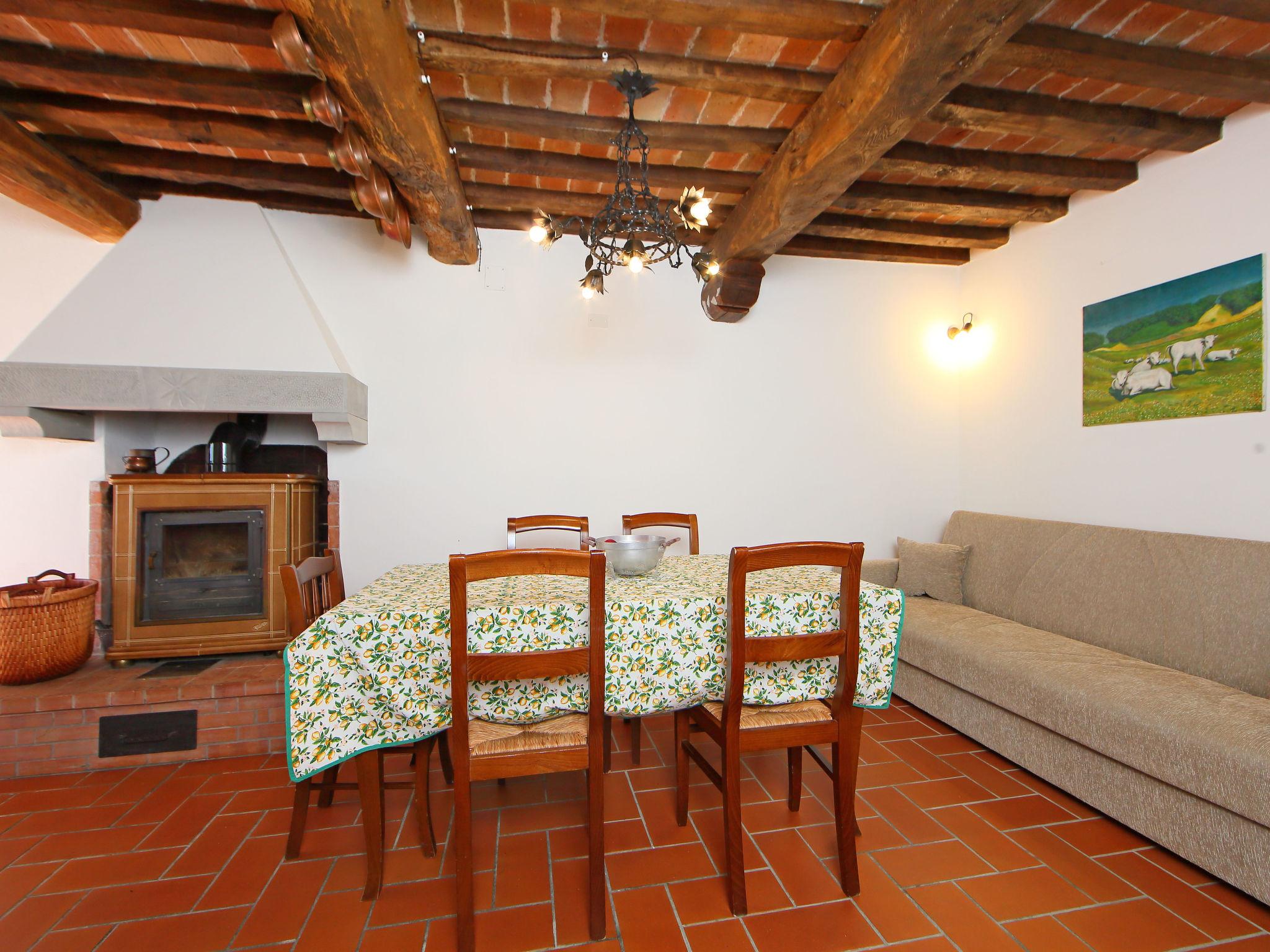 Photo 13 - 2 bedroom Apartment in Marradi with swimming pool