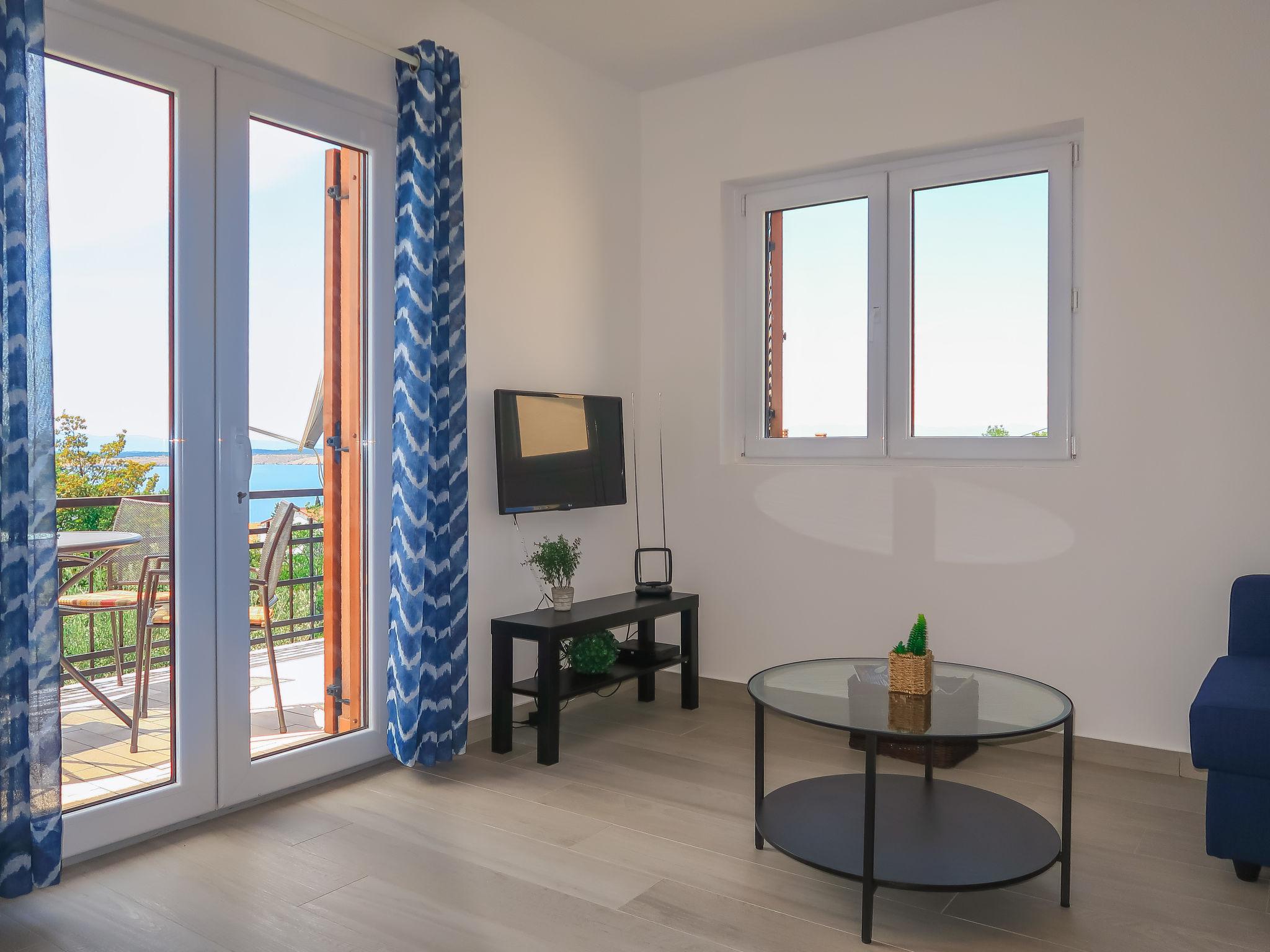 Foto 3 - Apartamento de 2 habitaciones en Crikvenica con terraza y vistas al mar