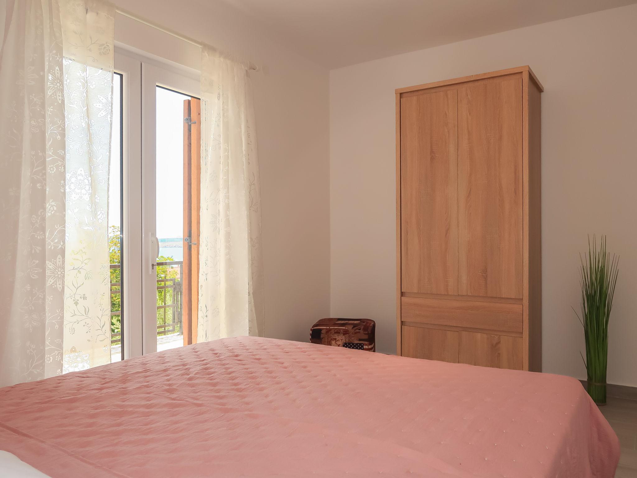 Foto 18 - Apartment mit 2 Schlafzimmern in Crikvenica mit terrasse und blick aufs meer