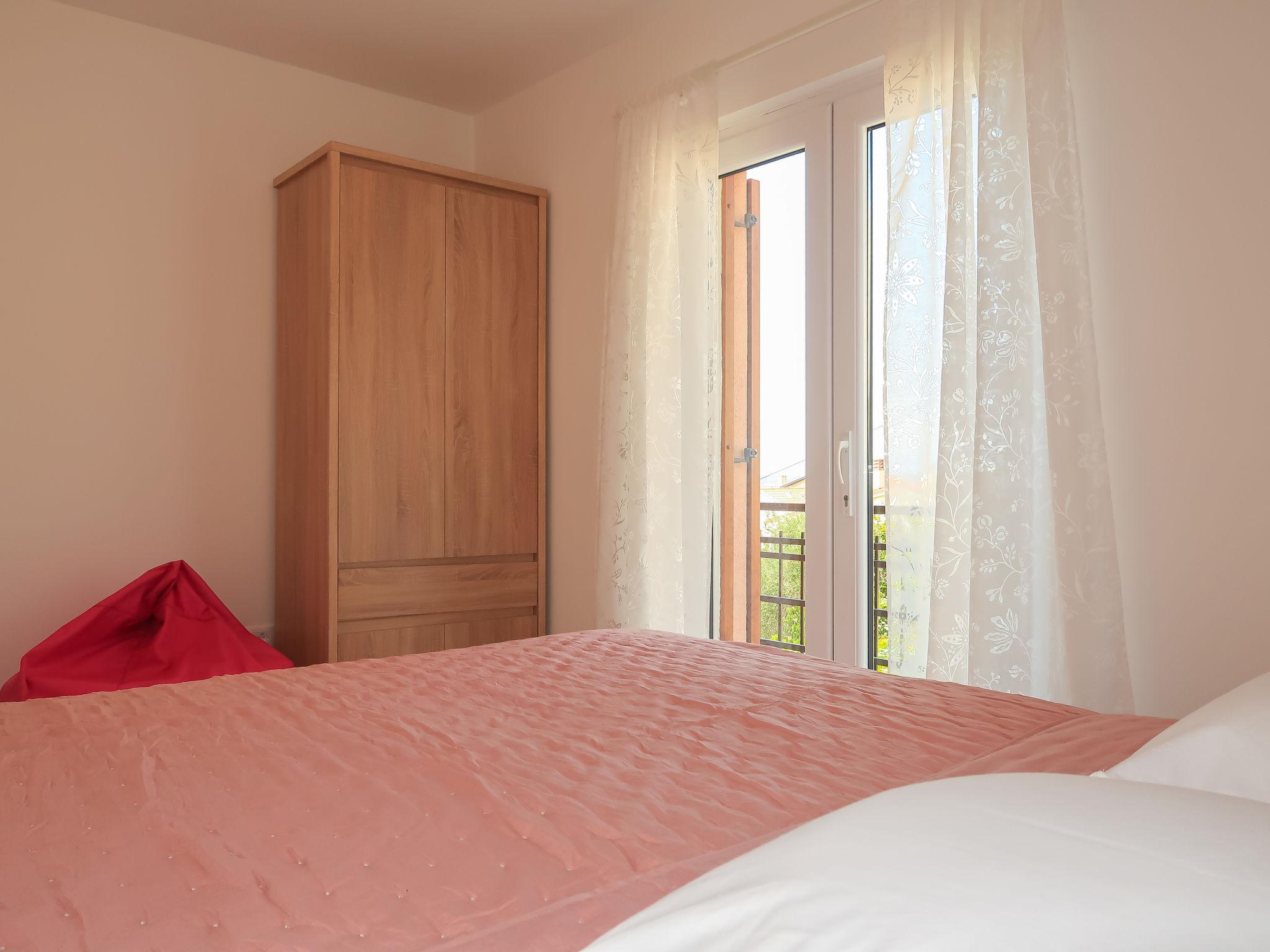 Foto 16 - Appartamento con 2 camere da letto a Crikvenica con terrazza e vista mare