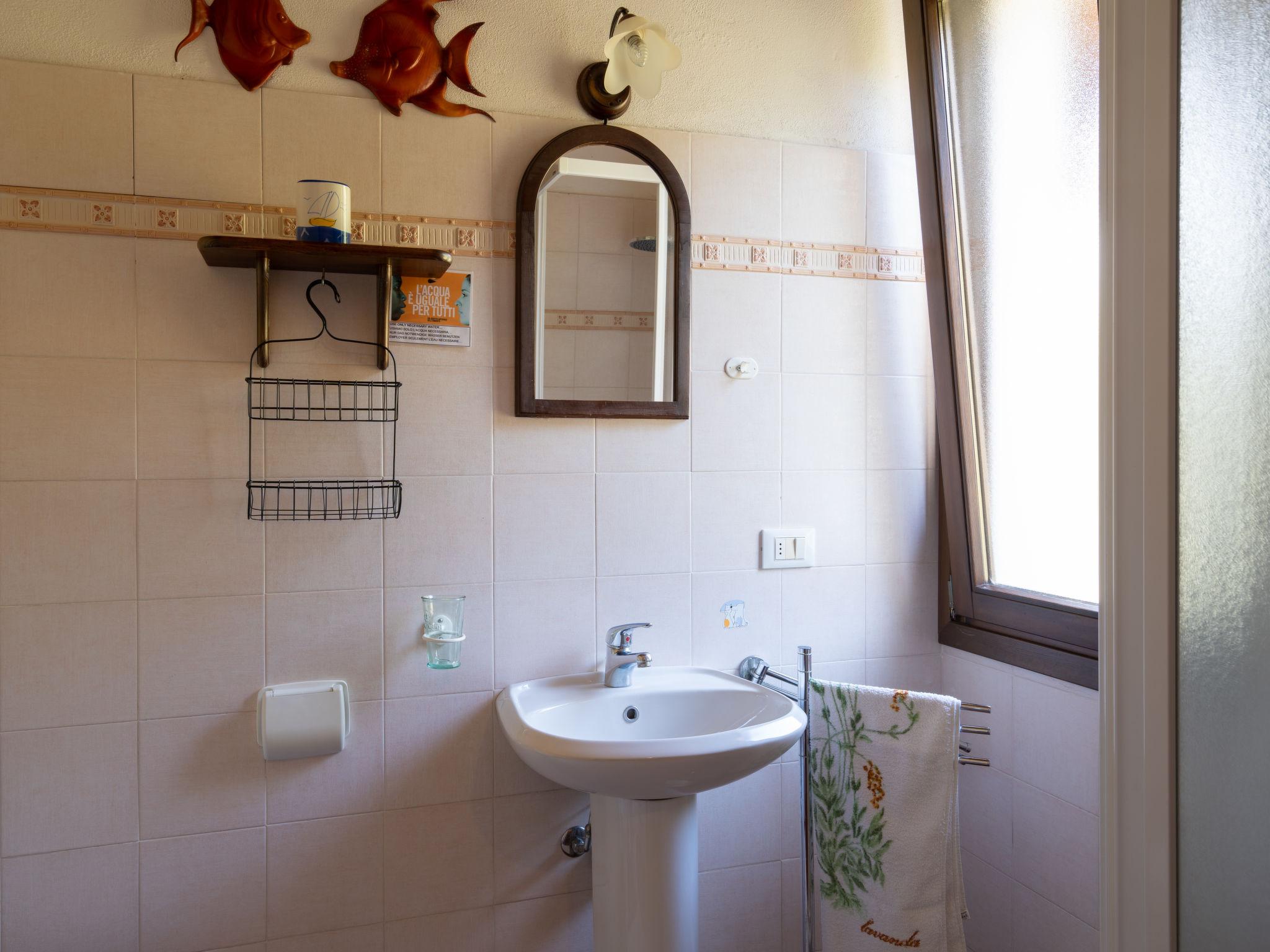Photo 9 - Maison de 1 chambre à Diano San Pietro avec piscine privée et vues à la mer