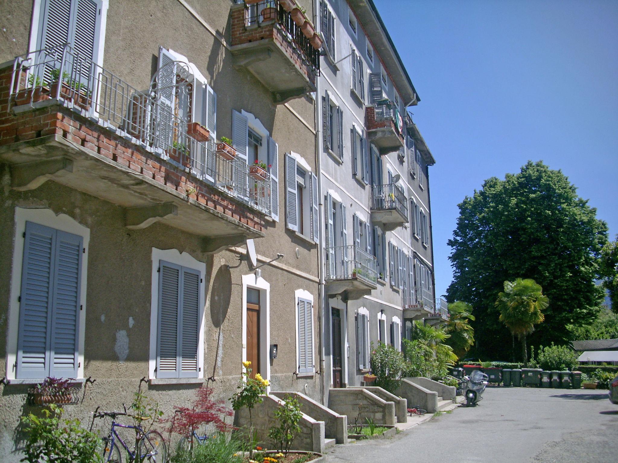 Photo 15 - 2 bedroom Apartment in Verbania with mountain view