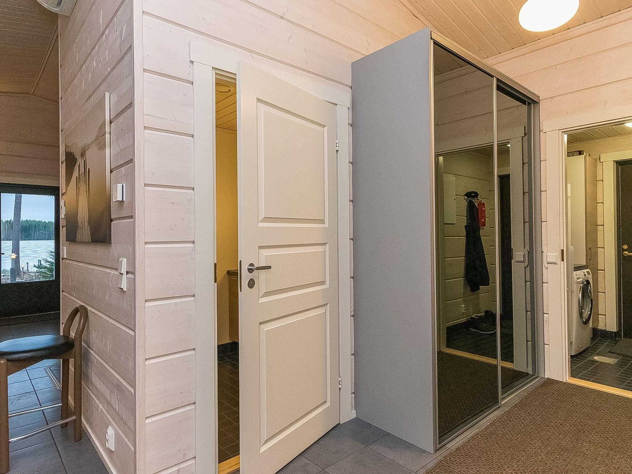 Foto 32 - Haus mit 3 Schlafzimmern in Pertunmaa mit sauna