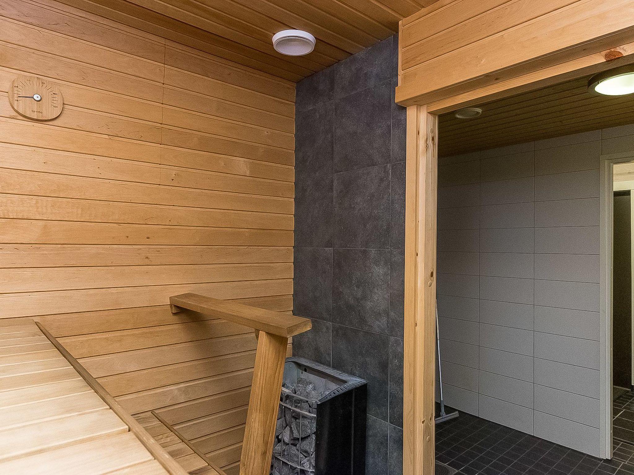 Foto 23 - Haus mit 3 Schlafzimmern in Pertunmaa mit sauna