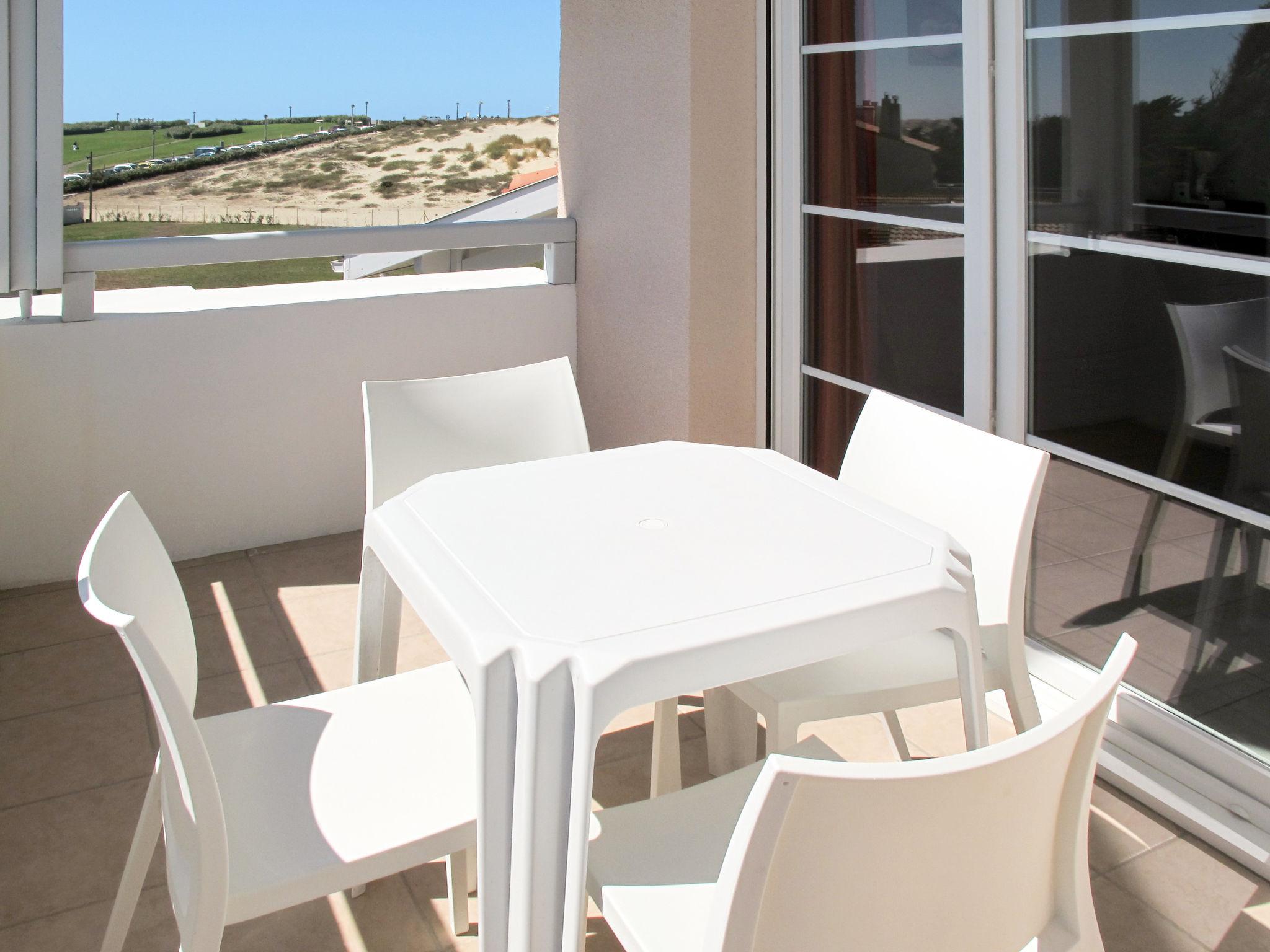 Photo 1 - Appartement de 3 chambres à Biscarrosse avec piscine et vues à la mer