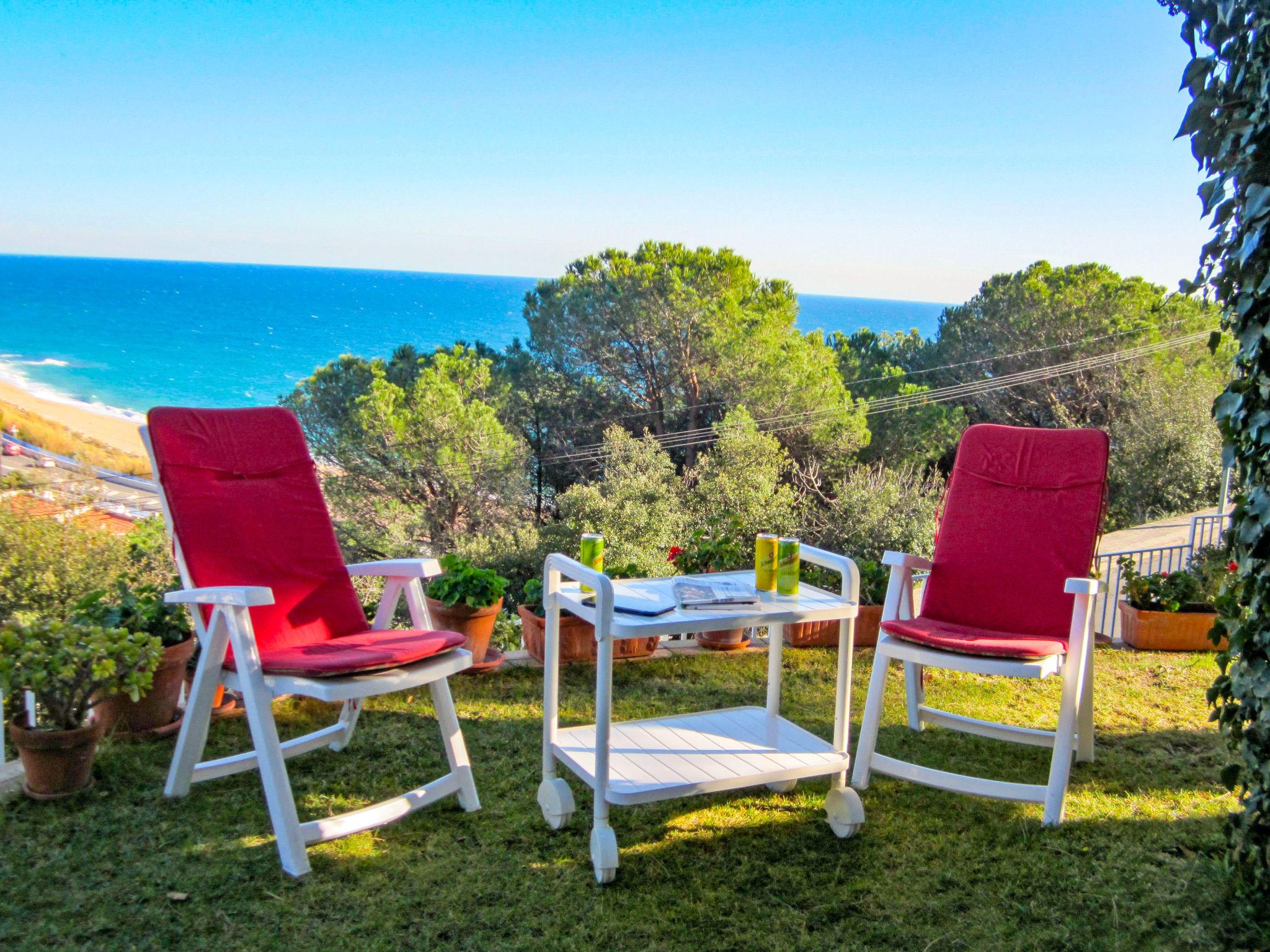 Photo 30 - Maison de 4 chambres à Sant Pol de Mar avec jardin et vues à la mer