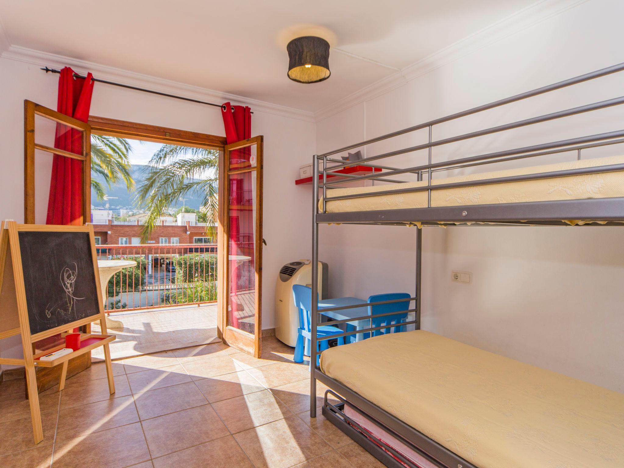 Foto 5 - Apartamento de 3 quartos em Dénia com jardim e terraço