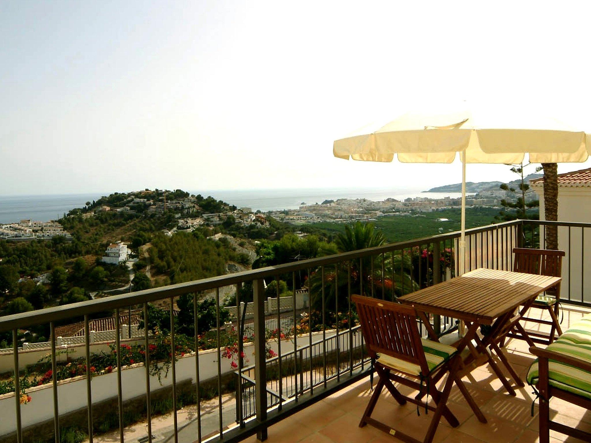 Foto 2 - Apartamento de 2 quartos em Almuñécar com piscina e vistas do mar