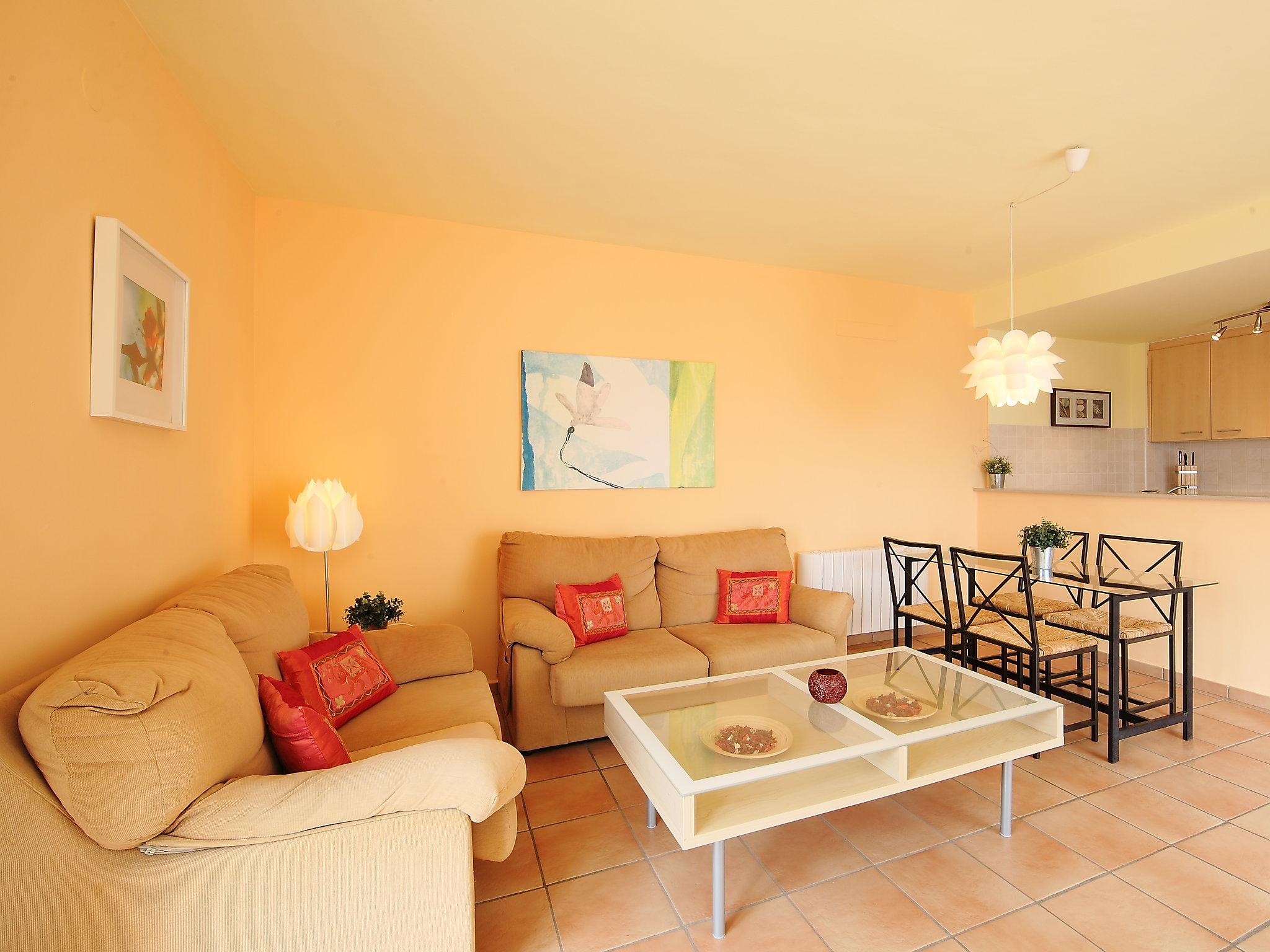 Photo 6 - 2 bedroom Apartment in Almuñécar with swimming pool and garden