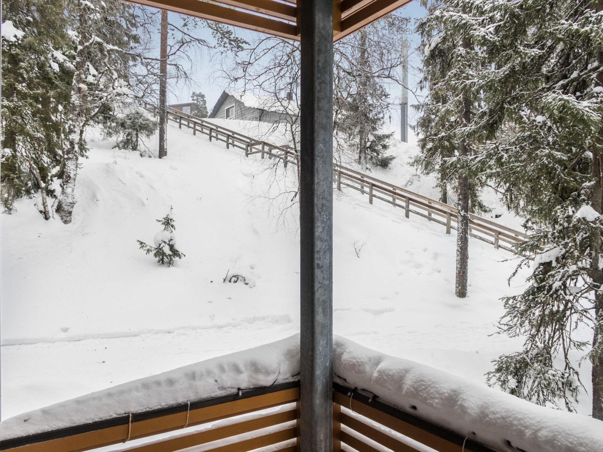 Foto 12 - Haus mit 1 Schlafzimmer in Kuusamo mit sauna und blick auf die berge