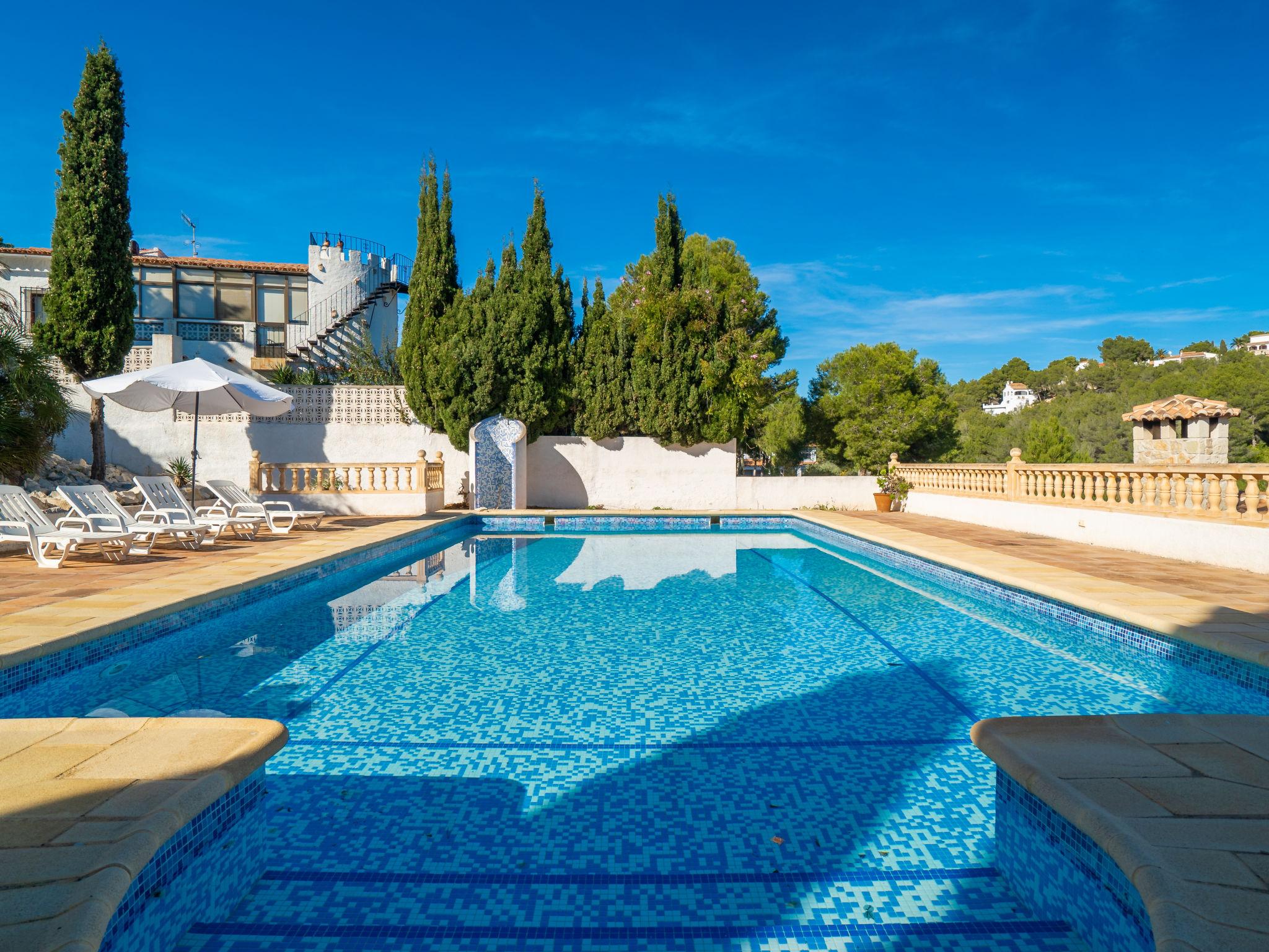 Foto 1 - Casa con 3 camere da letto a Teulada con piscina privata e giardino