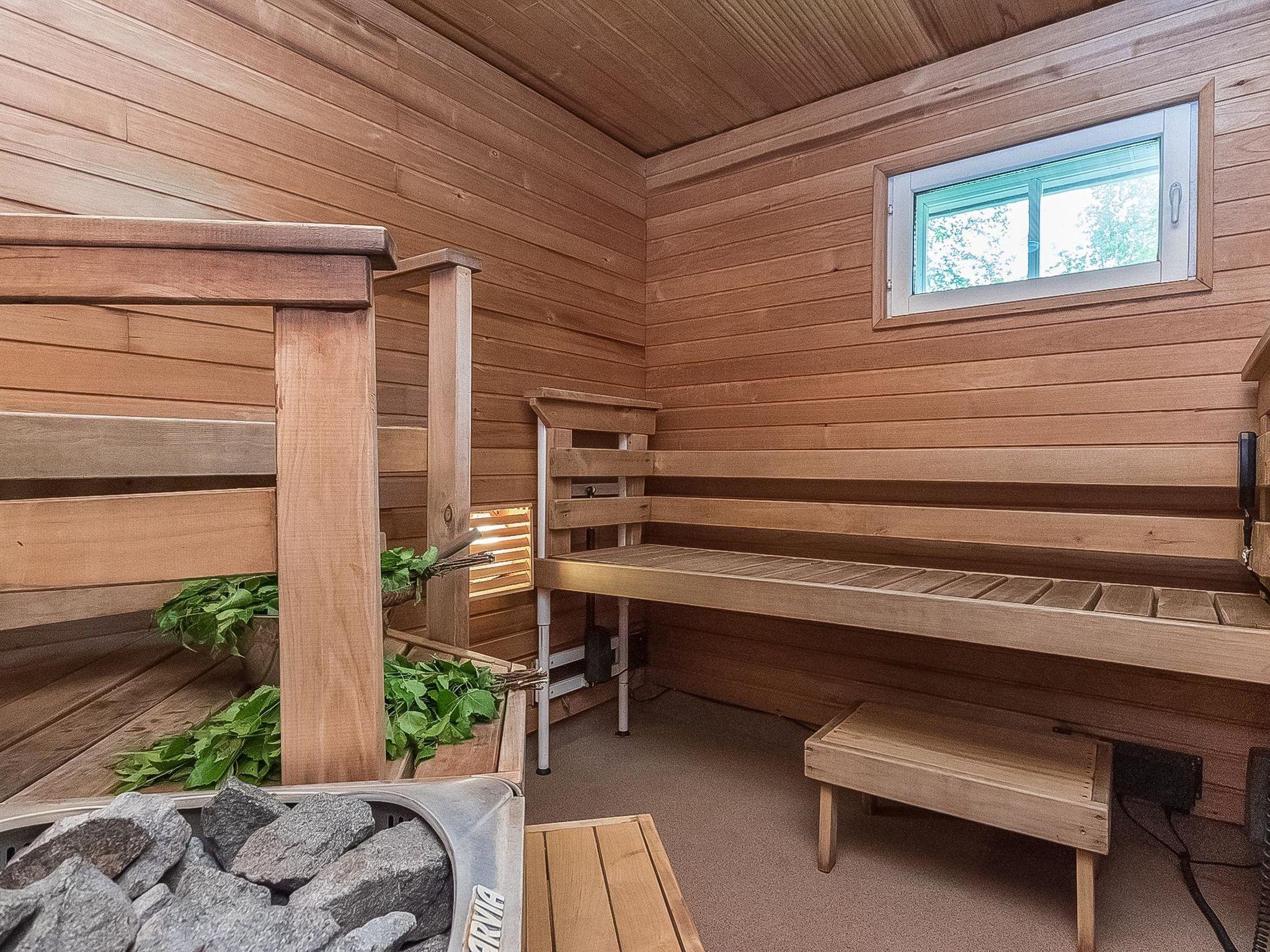 Photo 25 - 7 bedroom House in Pieksämäki with sauna