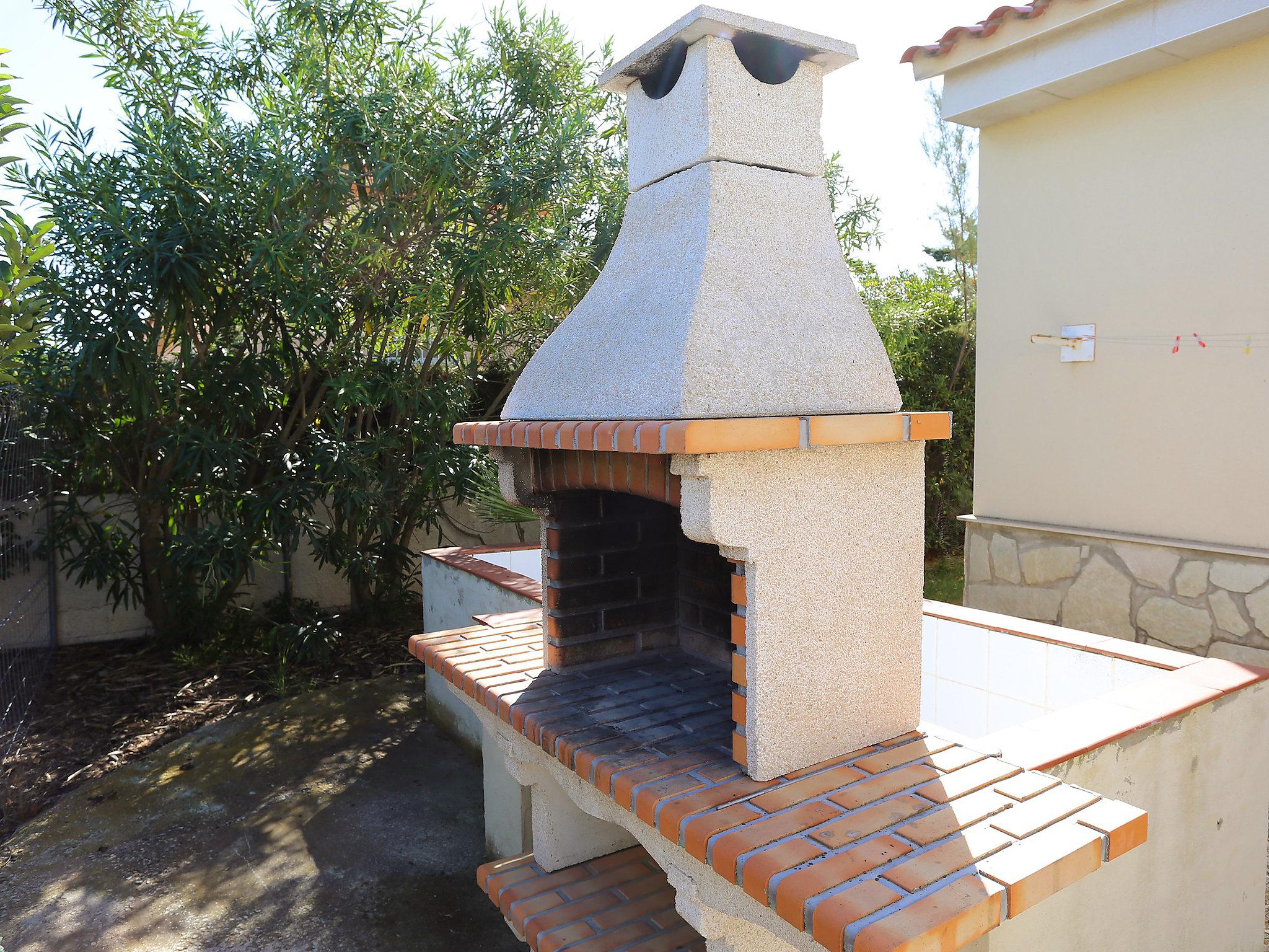 Photo 29 - Maison de 4 chambres à Deltebre avec piscine privée et jardin