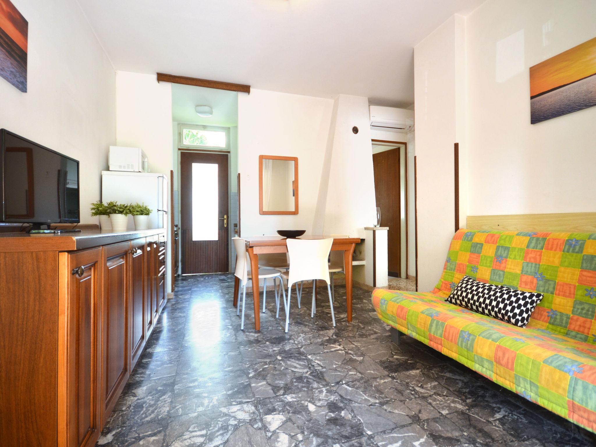 Foto 4 - Apartamento de 2 quartos em San Michele al Tagliamento com terraço e vistas do mar