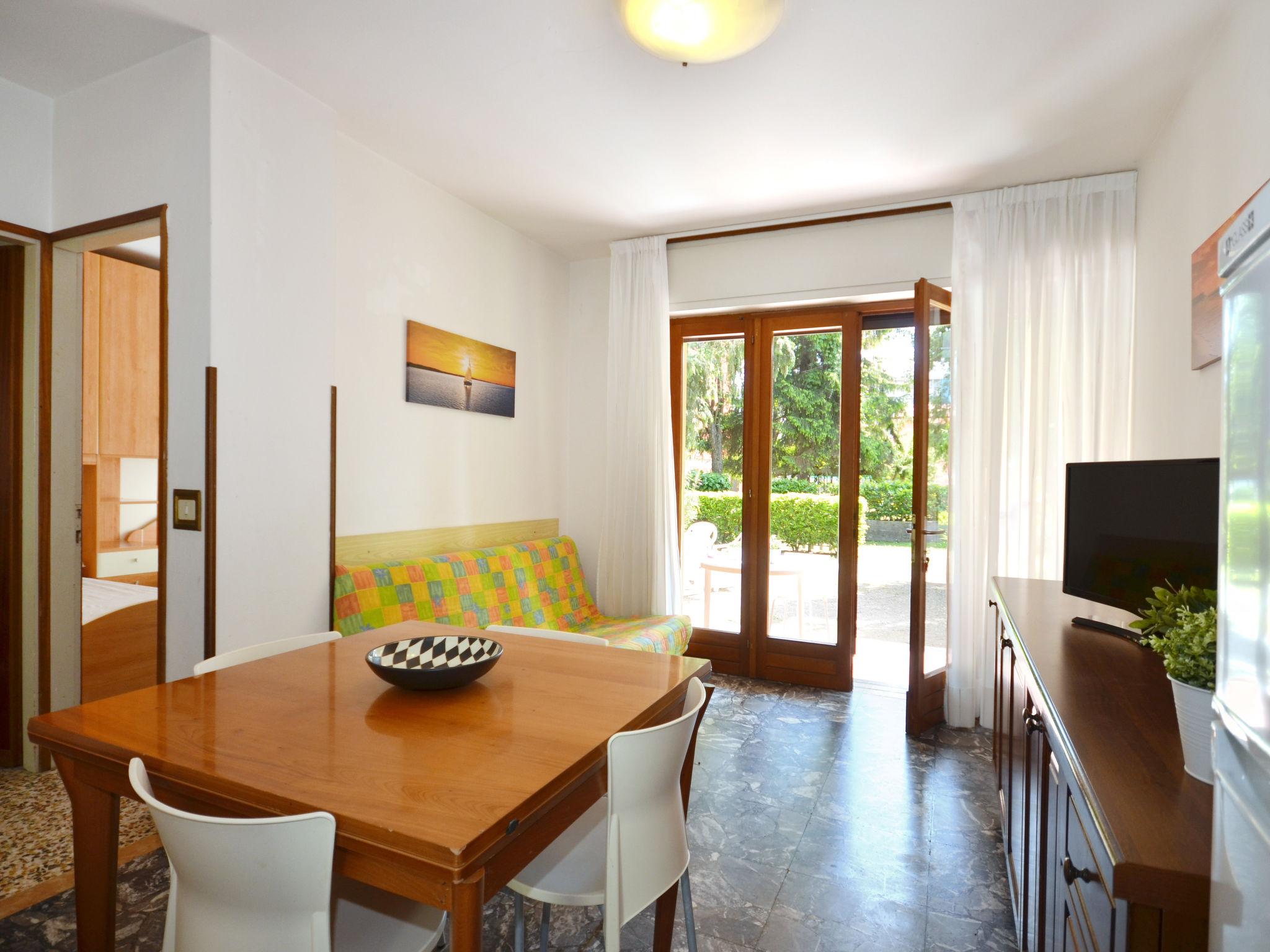 Foto 3 - Apartamento de 2 quartos em San Michele al Tagliamento com terraço e vistas do mar