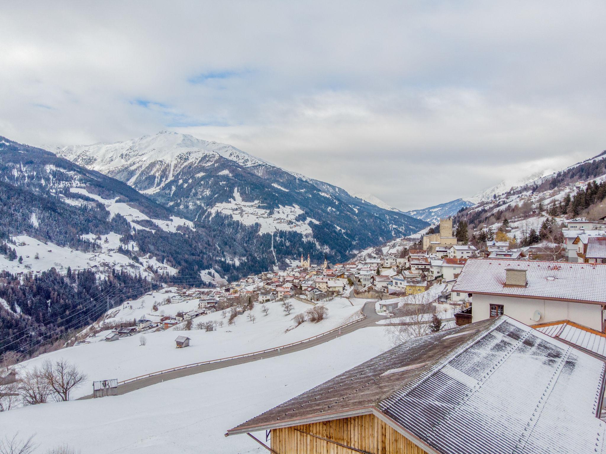 Foto 44 - Apartamento de 1 habitación en Fließ con vistas a la montaña