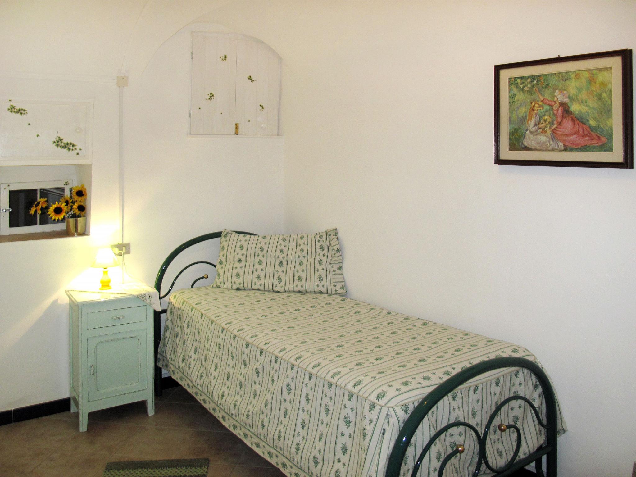 Foto 16 - Apartment mit 3 Schlafzimmern in Dolcedo mit garten und terrasse