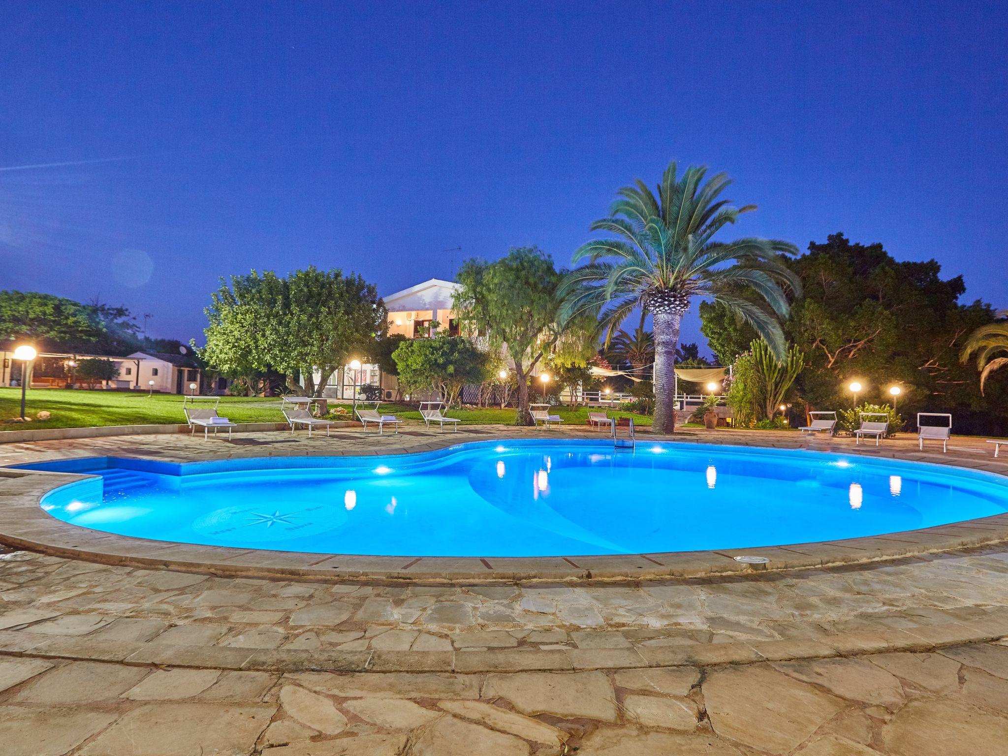 Photo 1 - Maison de 9 chambres à Modica avec piscine privée et jardin