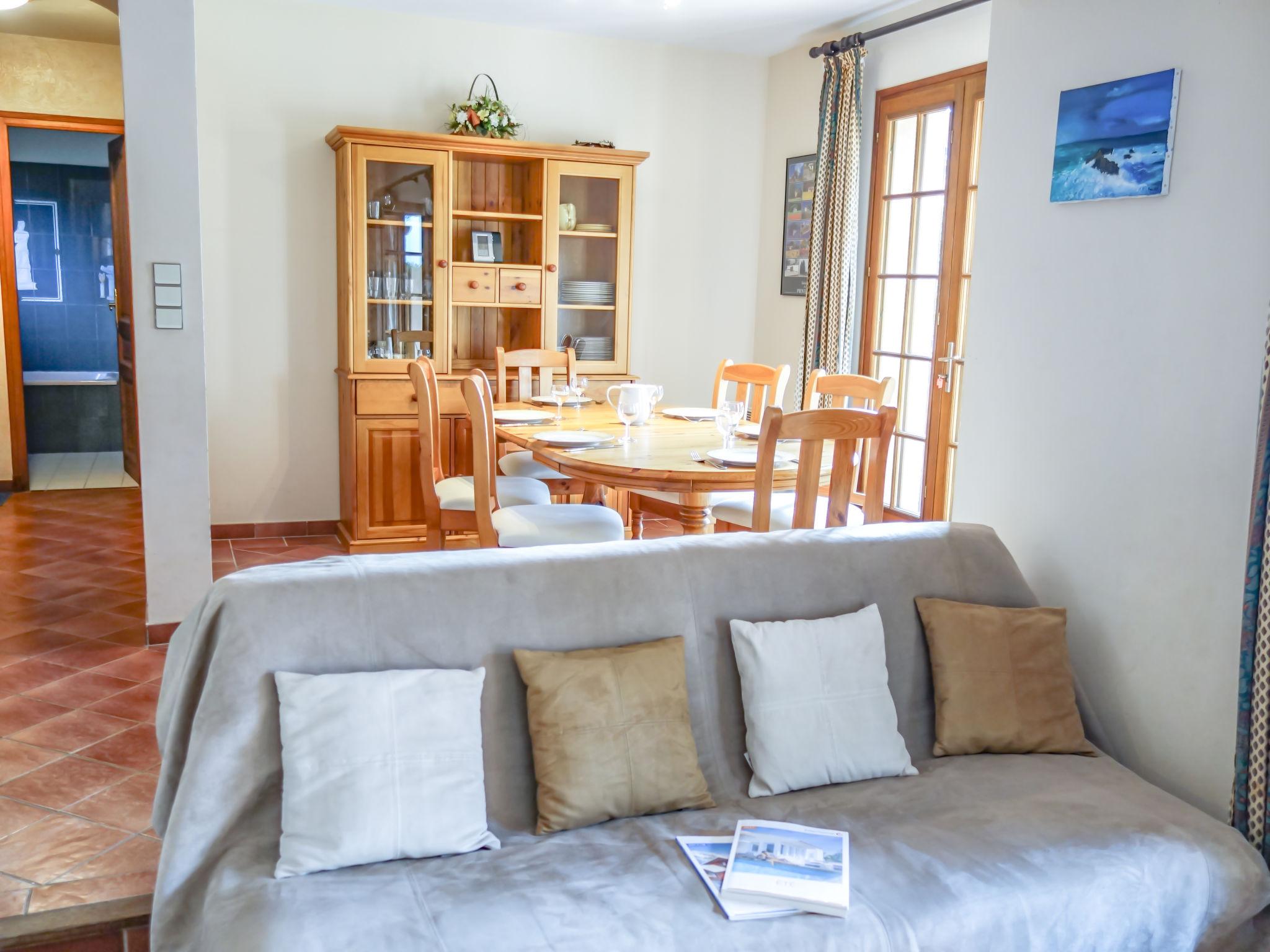 Foto 7 - Casa con 3 camere da letto a Cavalaire-sur-Mer con piscina privata e vista mare