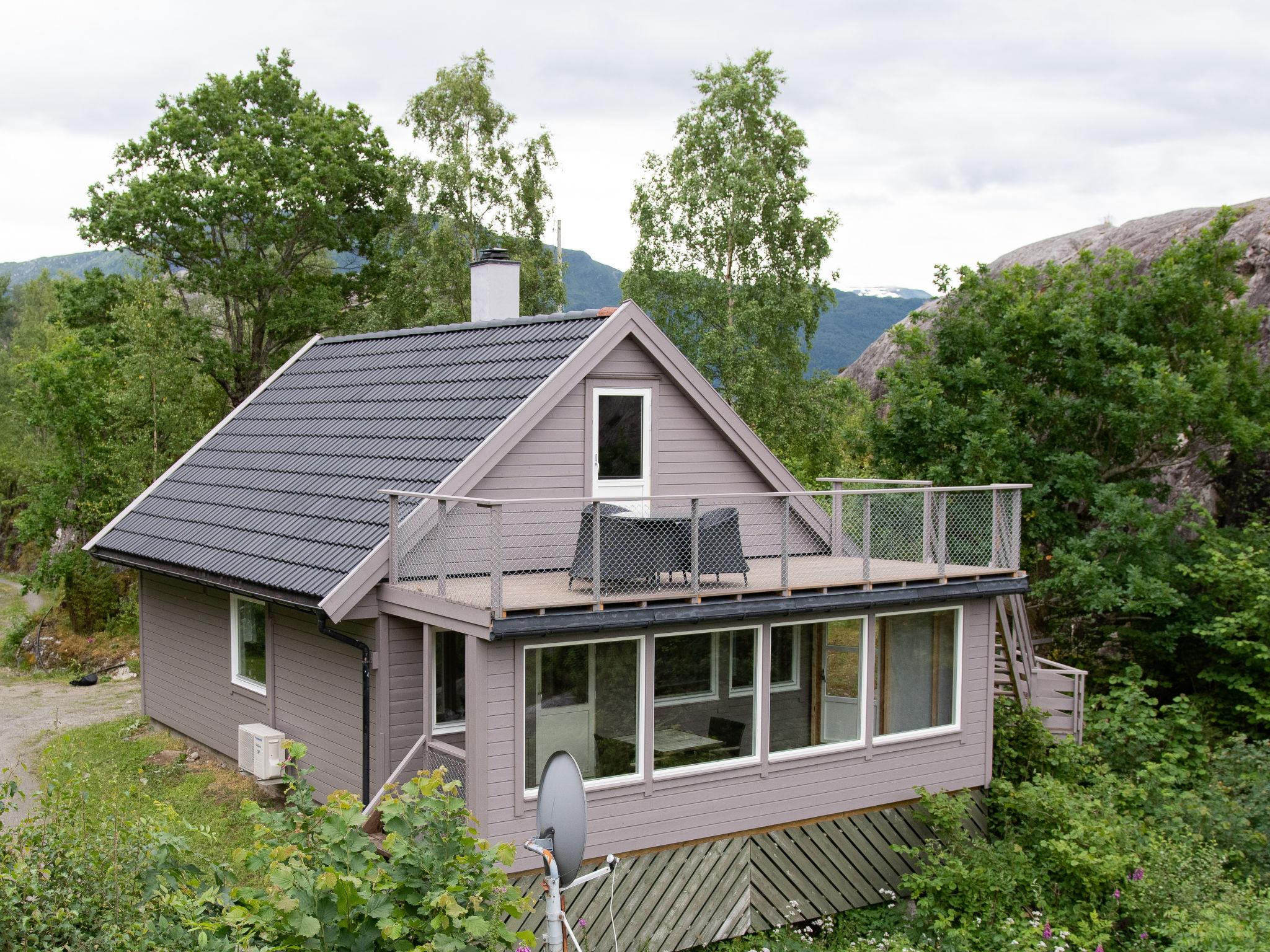 Photo 9 - Maison de 3 chambres à Kvinnherad avec jardin et terrasse