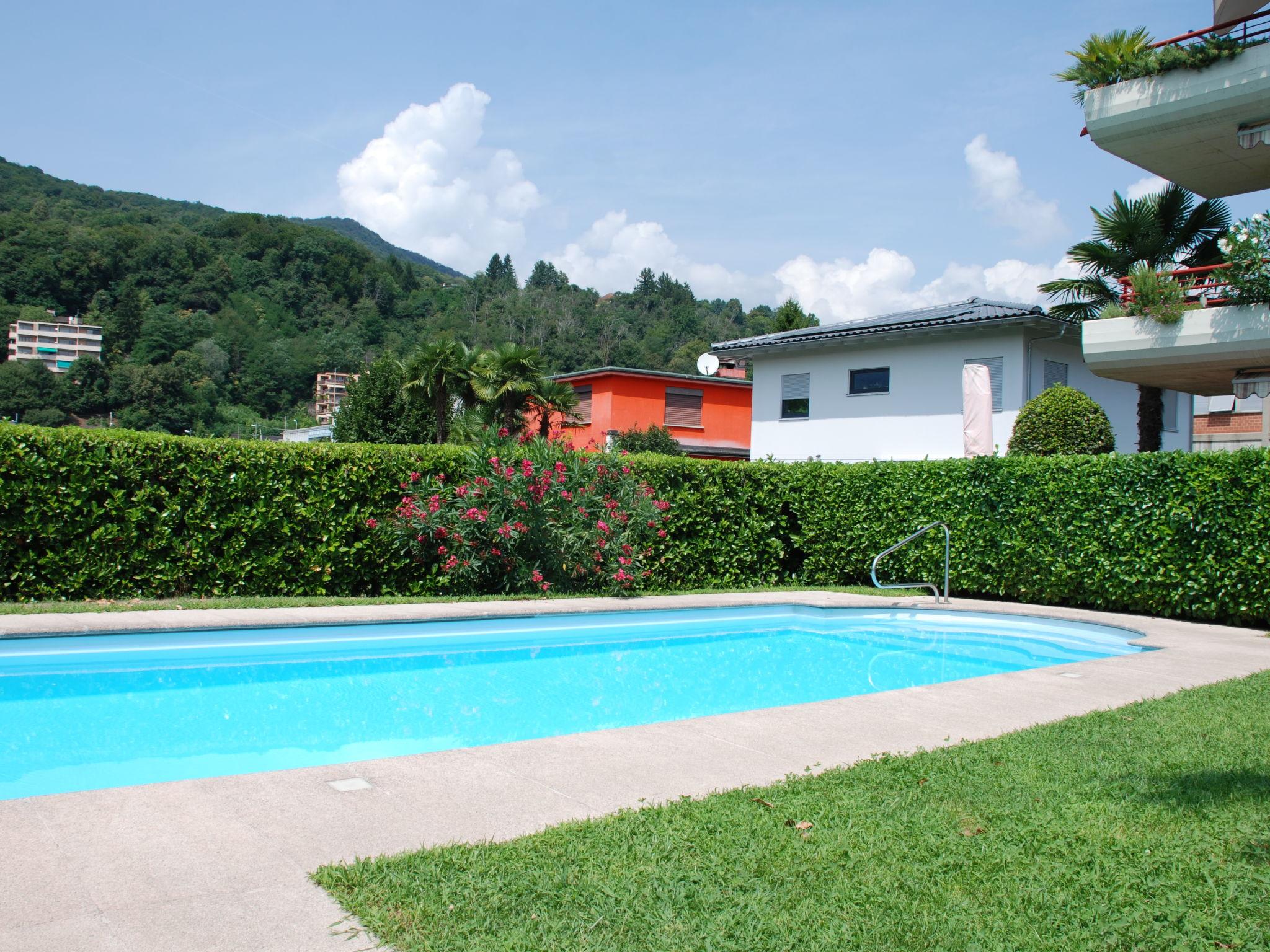 Foto 8 - Apartamento de 1 habitación en Caslano con piscina y vistas a la montaña