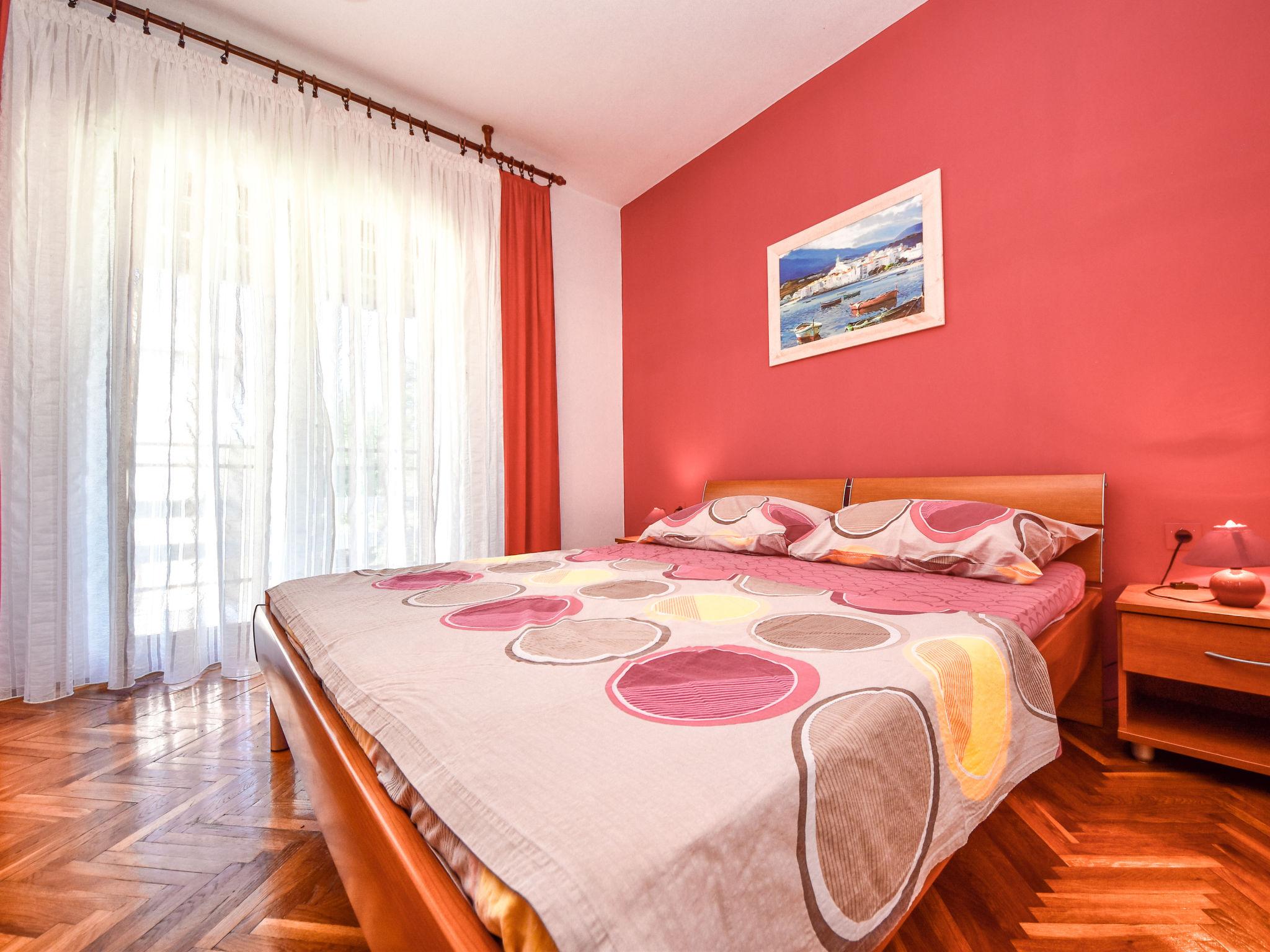 Foto 4 - Appartamento con 3 camere da letto a Vir con terrazza