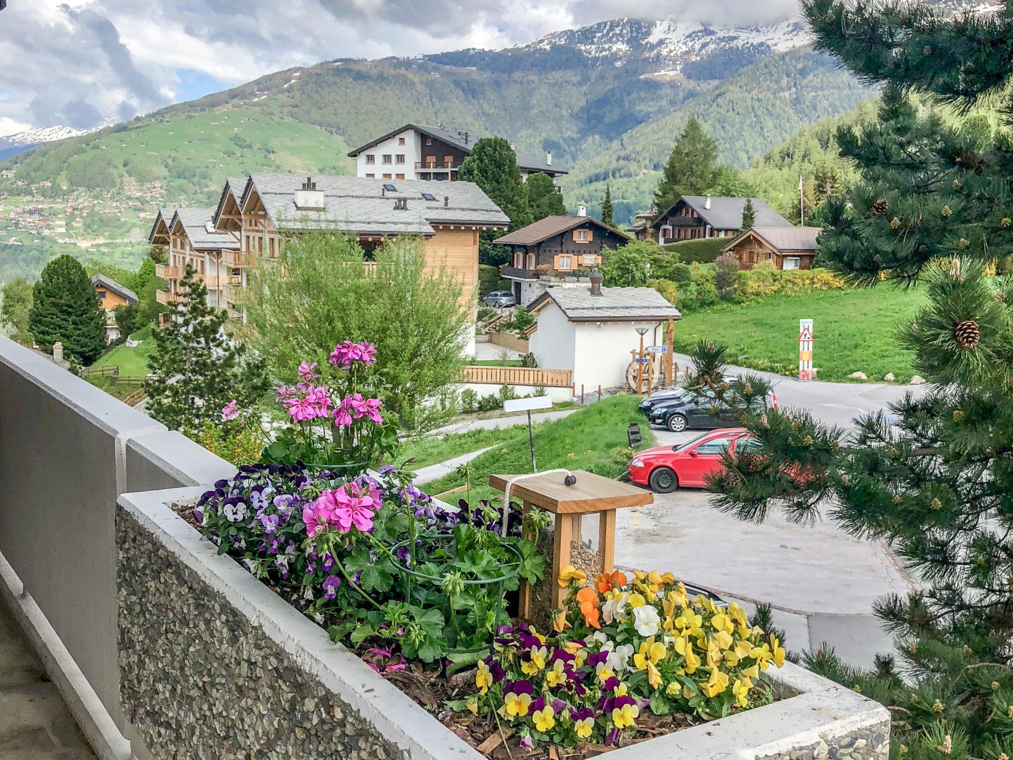 Foto 4 - Apartamento de 2 quartos em Nendaz com piscina e vista para a montanha