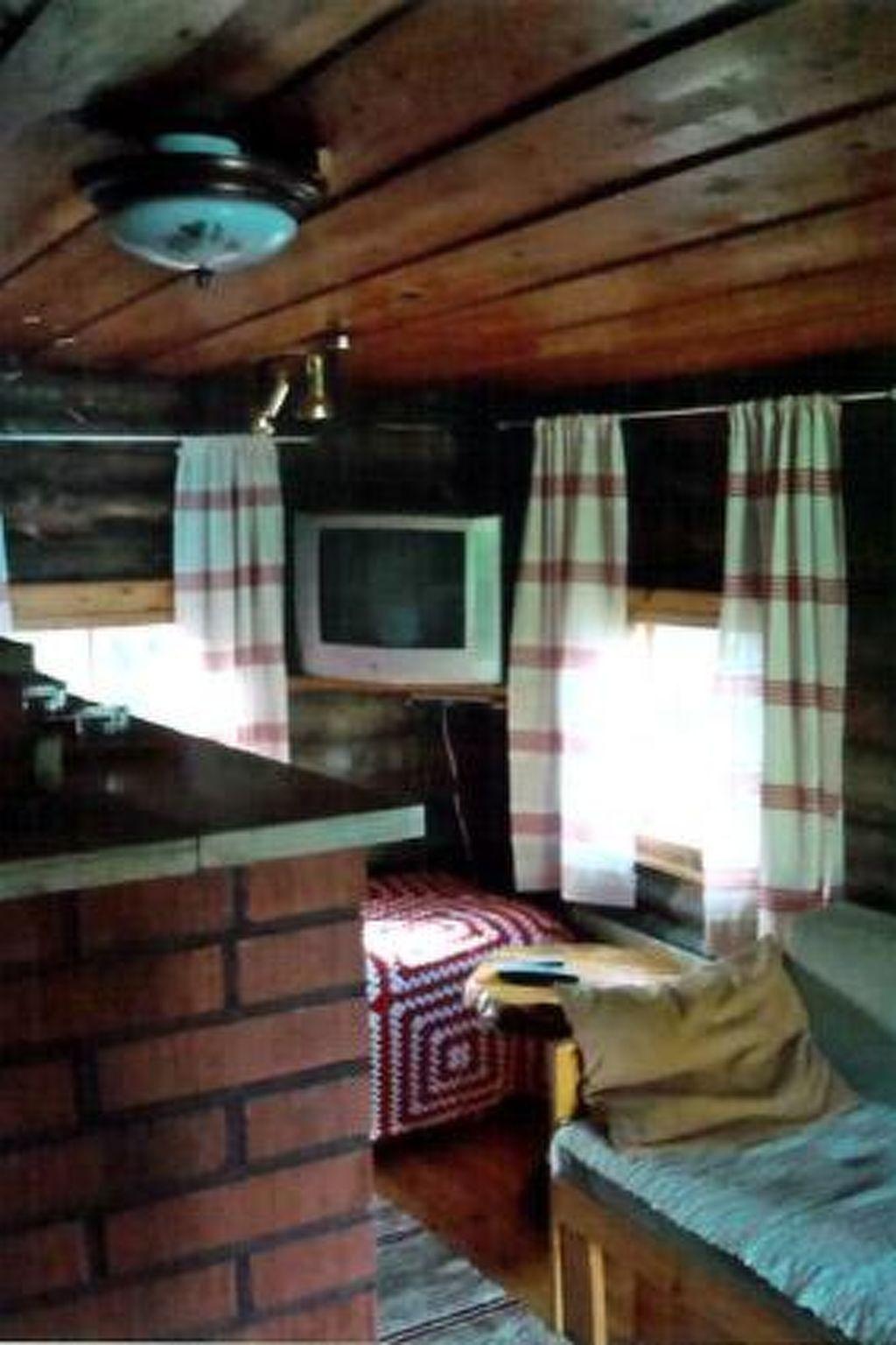 Foto 6 - Haus mit 1 Schlafzimmer in Pello mit sauna und blick auf die berge