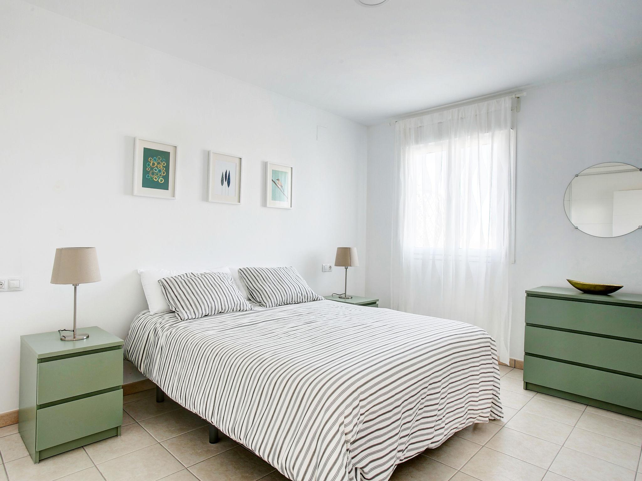 Foto 5 - Appartamento con 2 camere da letto a El Verger con piscina e vista mare