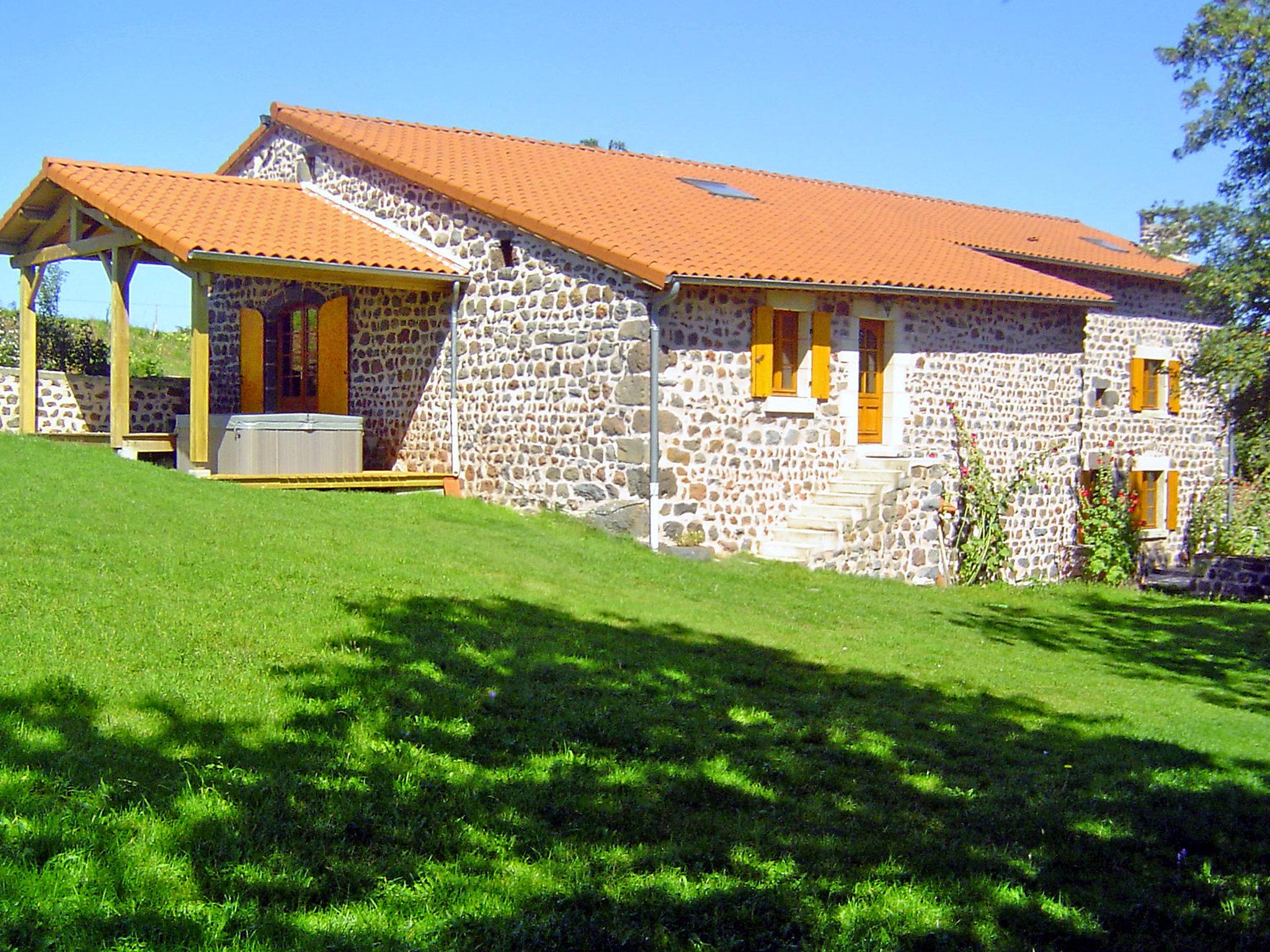 Foto 8 - Casa de 3 habitaciones en Solignac-sur-Loire con jardín