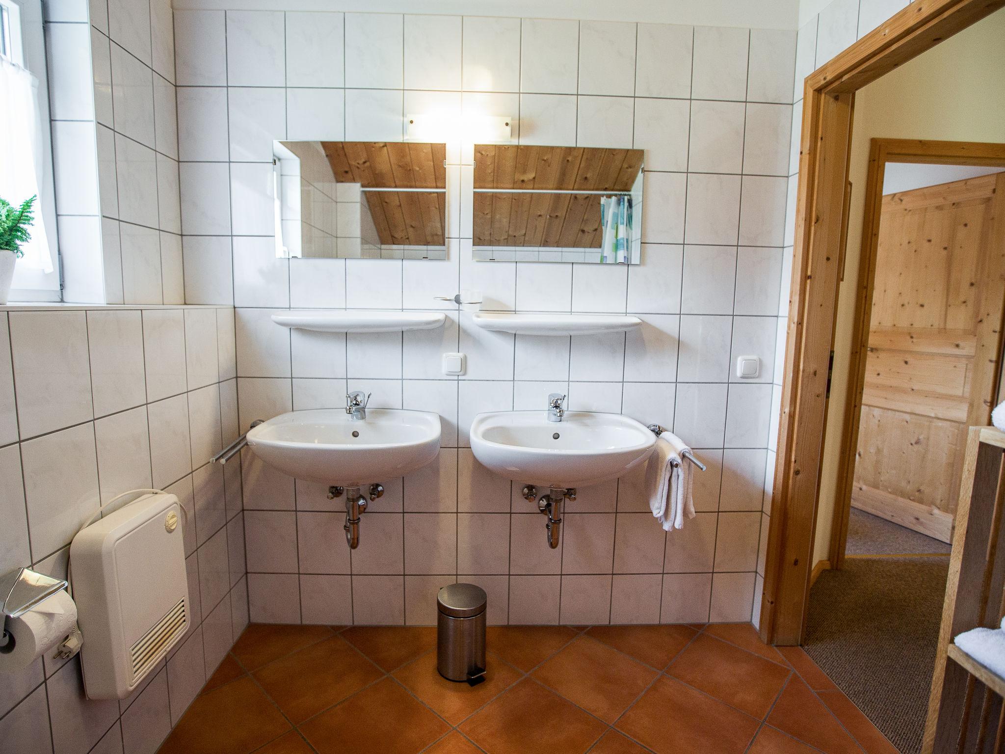 Photo 13 - 3 bedroom House in Annaberg-Lungötz with swimming pool and mountain view