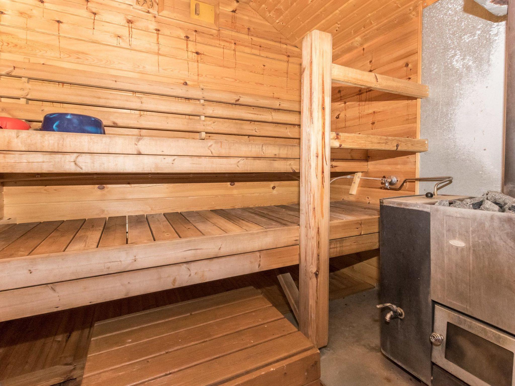 Foto 12 - Haus mit 1 Schlafzimmer in Iisalmi mit sauna