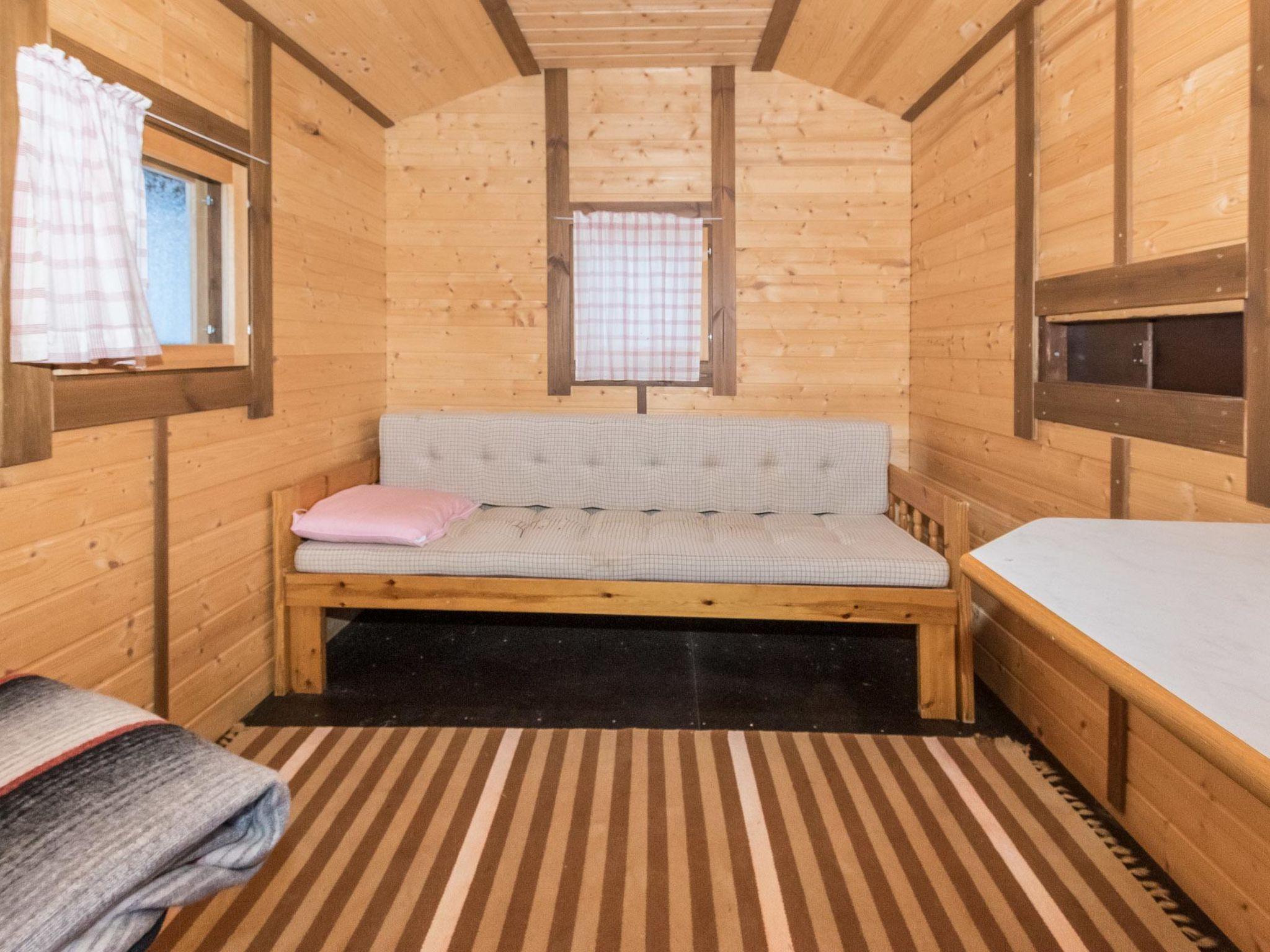 Foto 17 - Casa de 1 habitación en Iisalmi con sauna