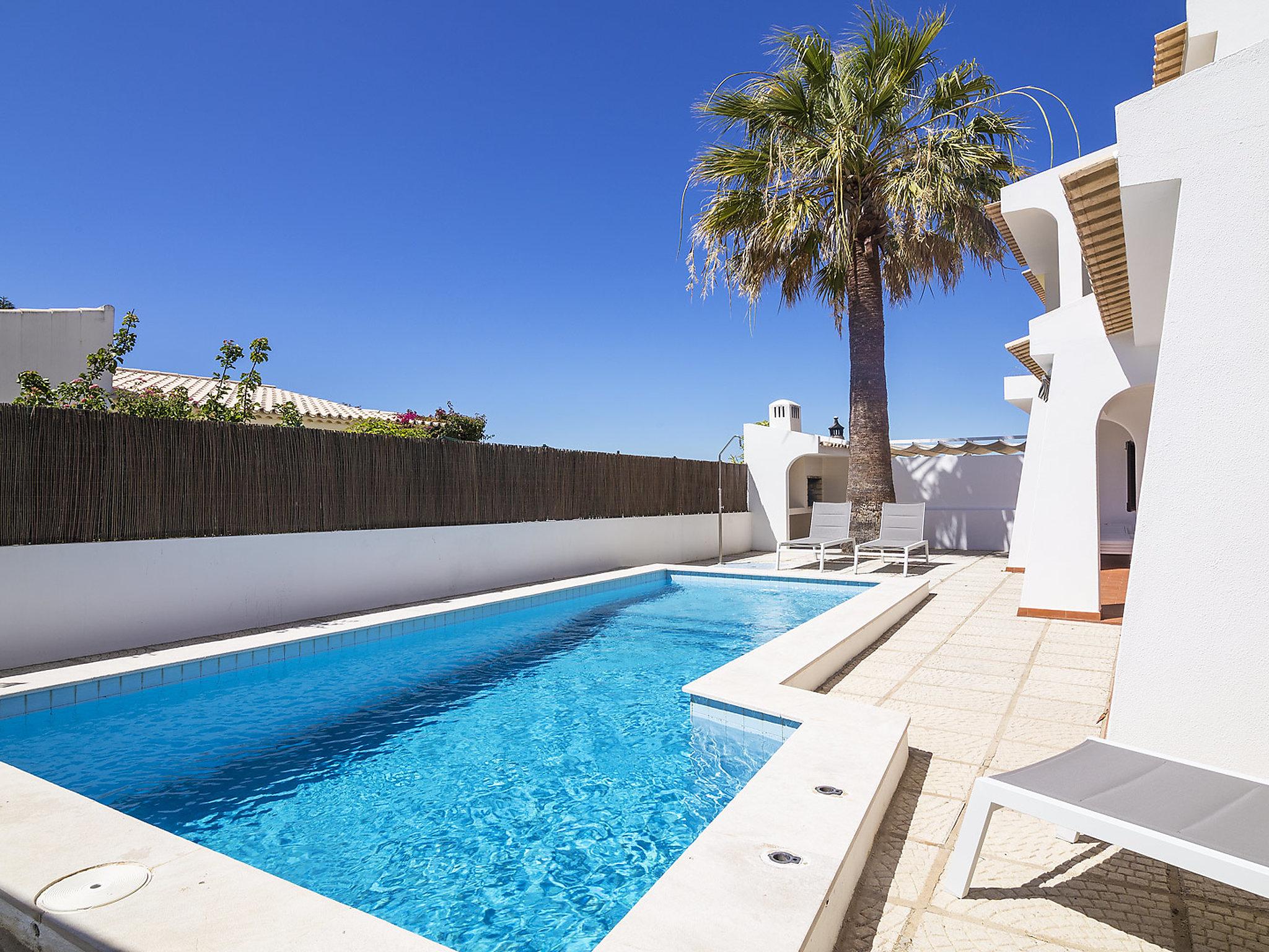 Photo 23 - Maison de 4 chambres à Albufeira avec piscine privée et jardin