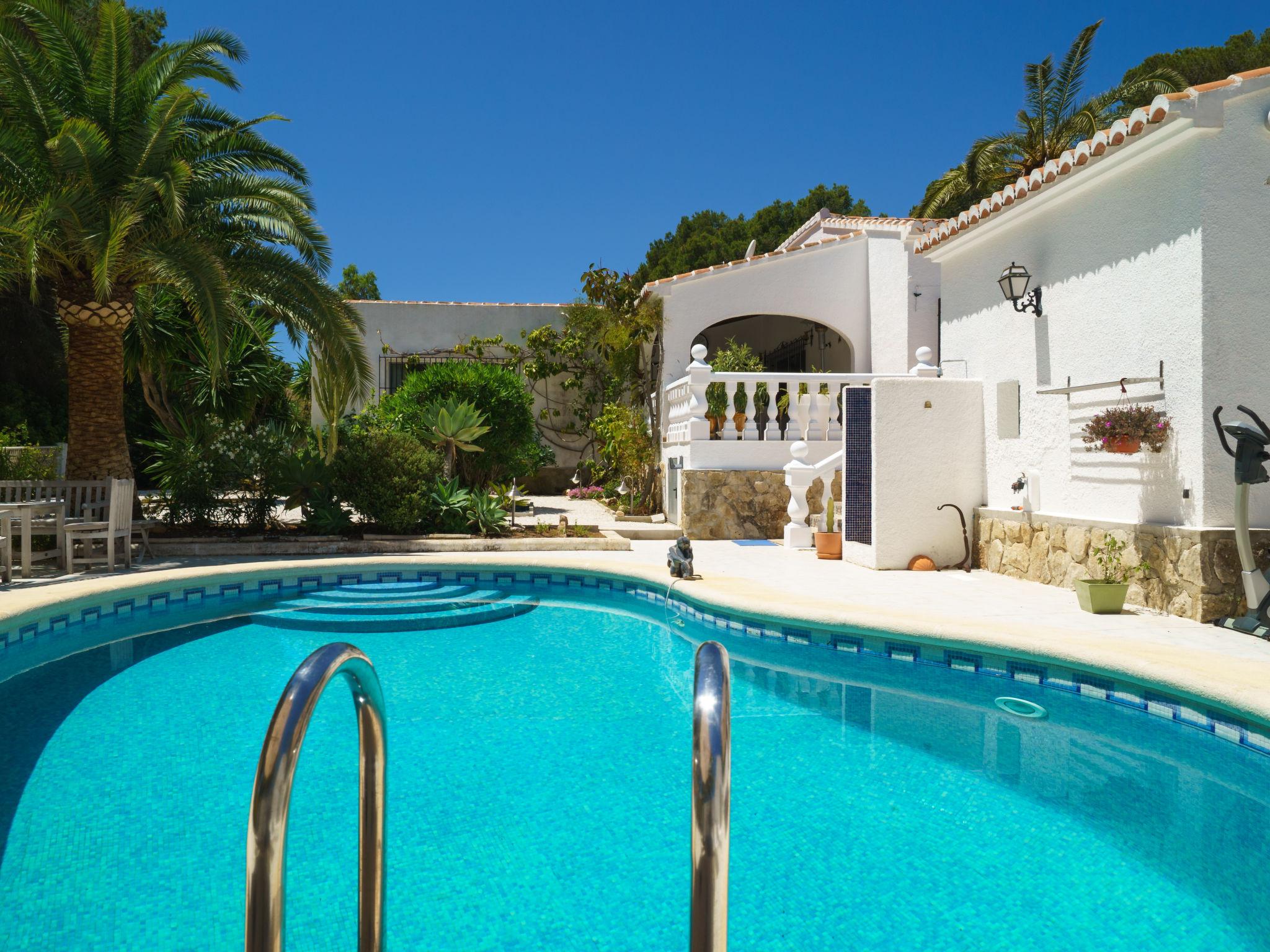 Foto 27 - Casa con 3 camere da letto a Jávea con piscina privata e vista mare