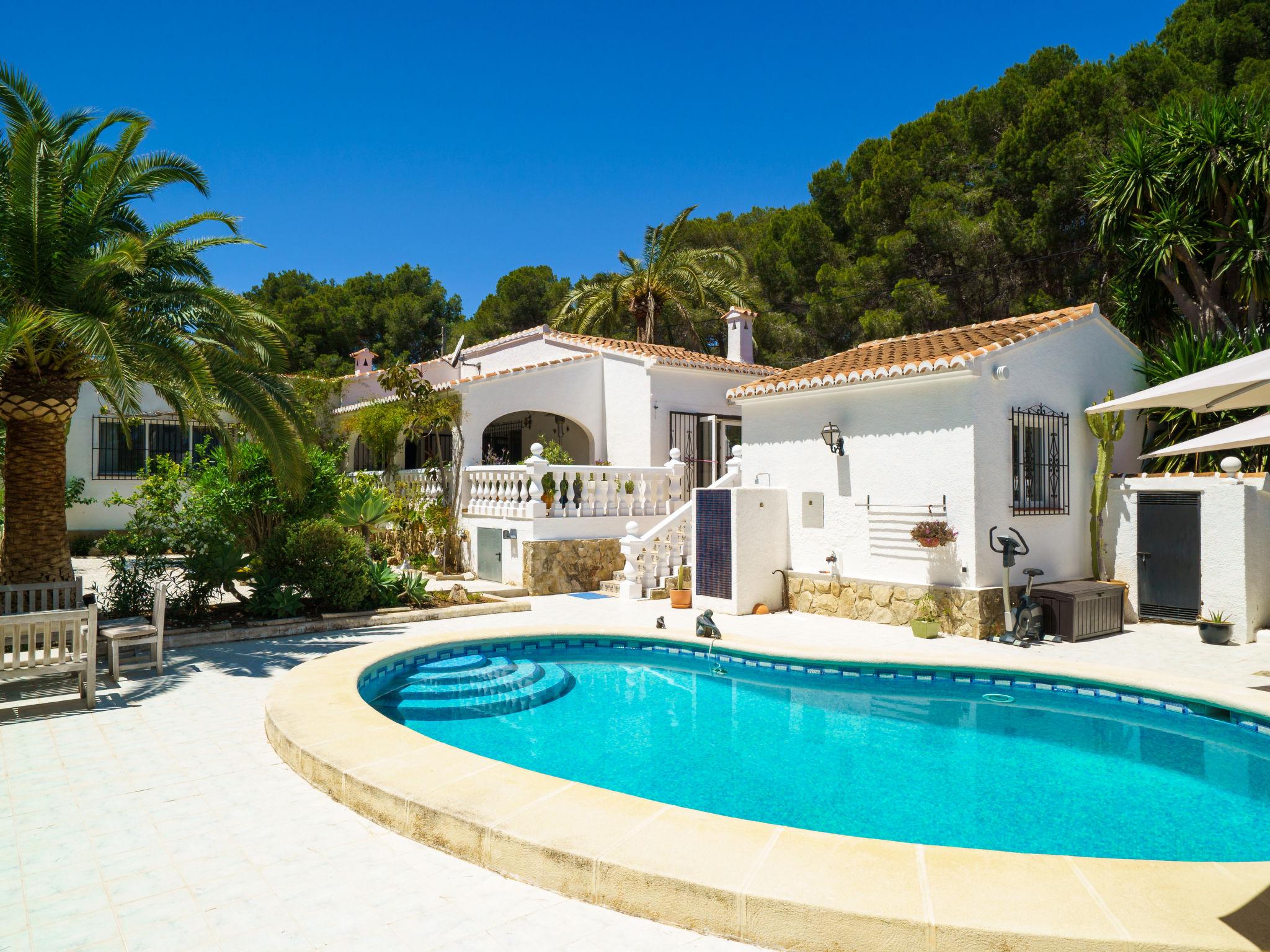 Foto 1 - Casa con 3 camere da letto a Jávea con piscina privata e vista mare