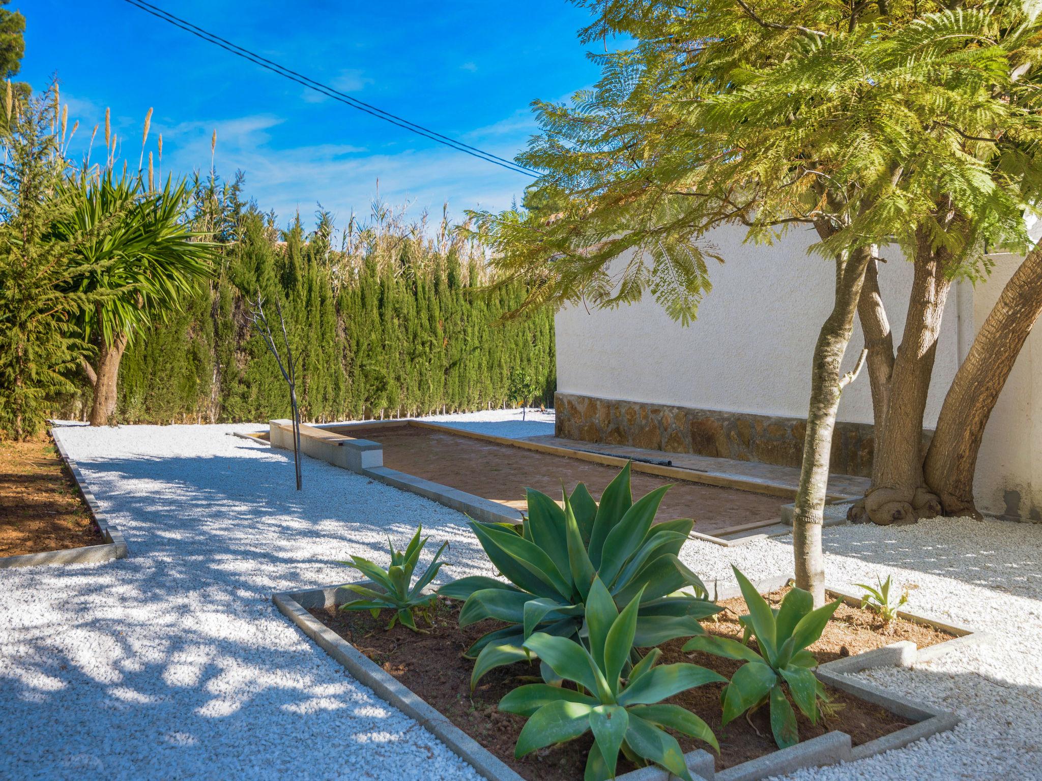 Foto 46 - Casa con 3 camere da letto a Jávea con piscina privata e giardino