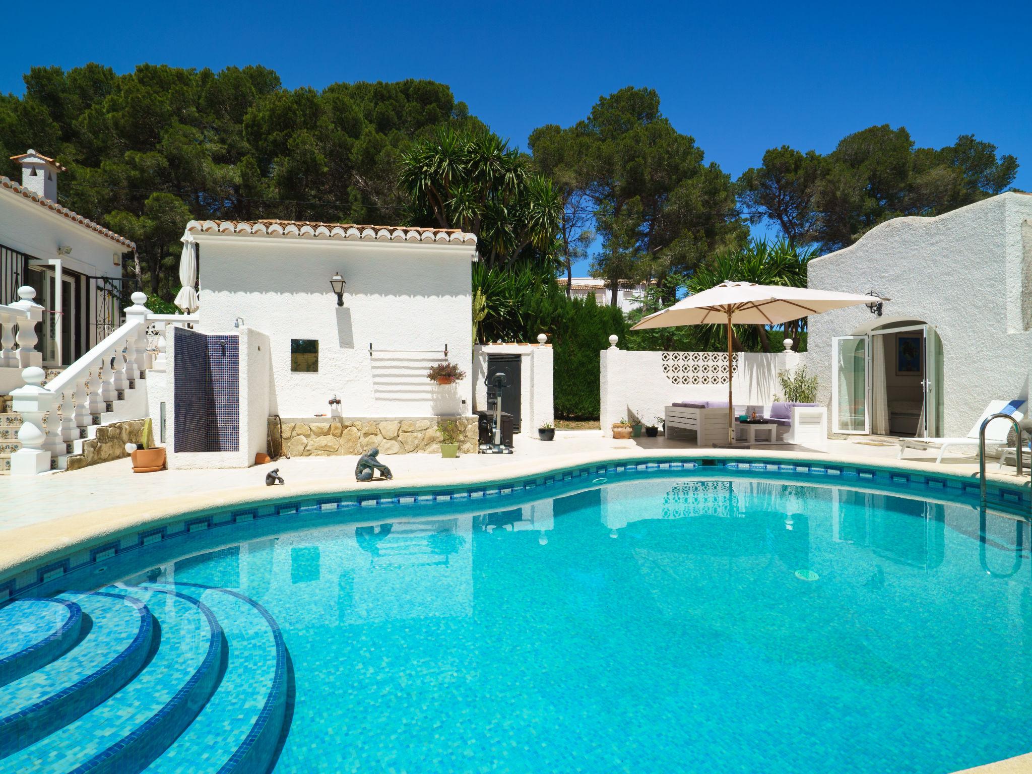 Foto 2 - Casa de 3 quartos em Jávea com piscina privada e vistas do mar