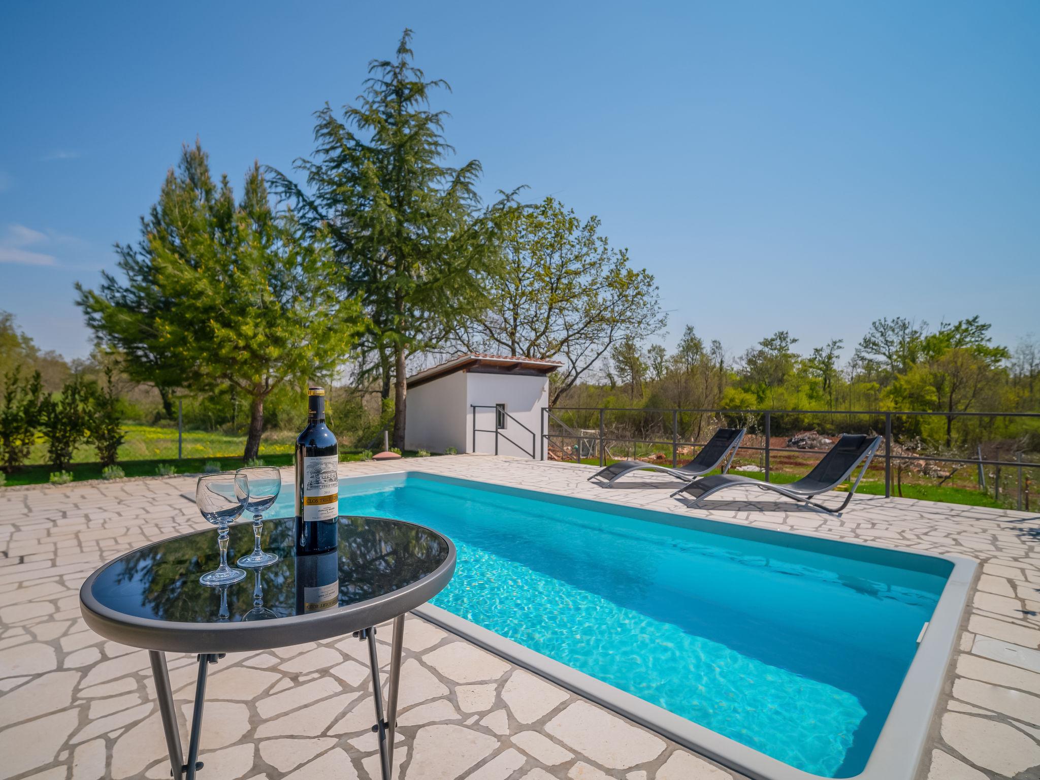 Photo 13 - 2 bedroom House in Poreč with private pool and sea view