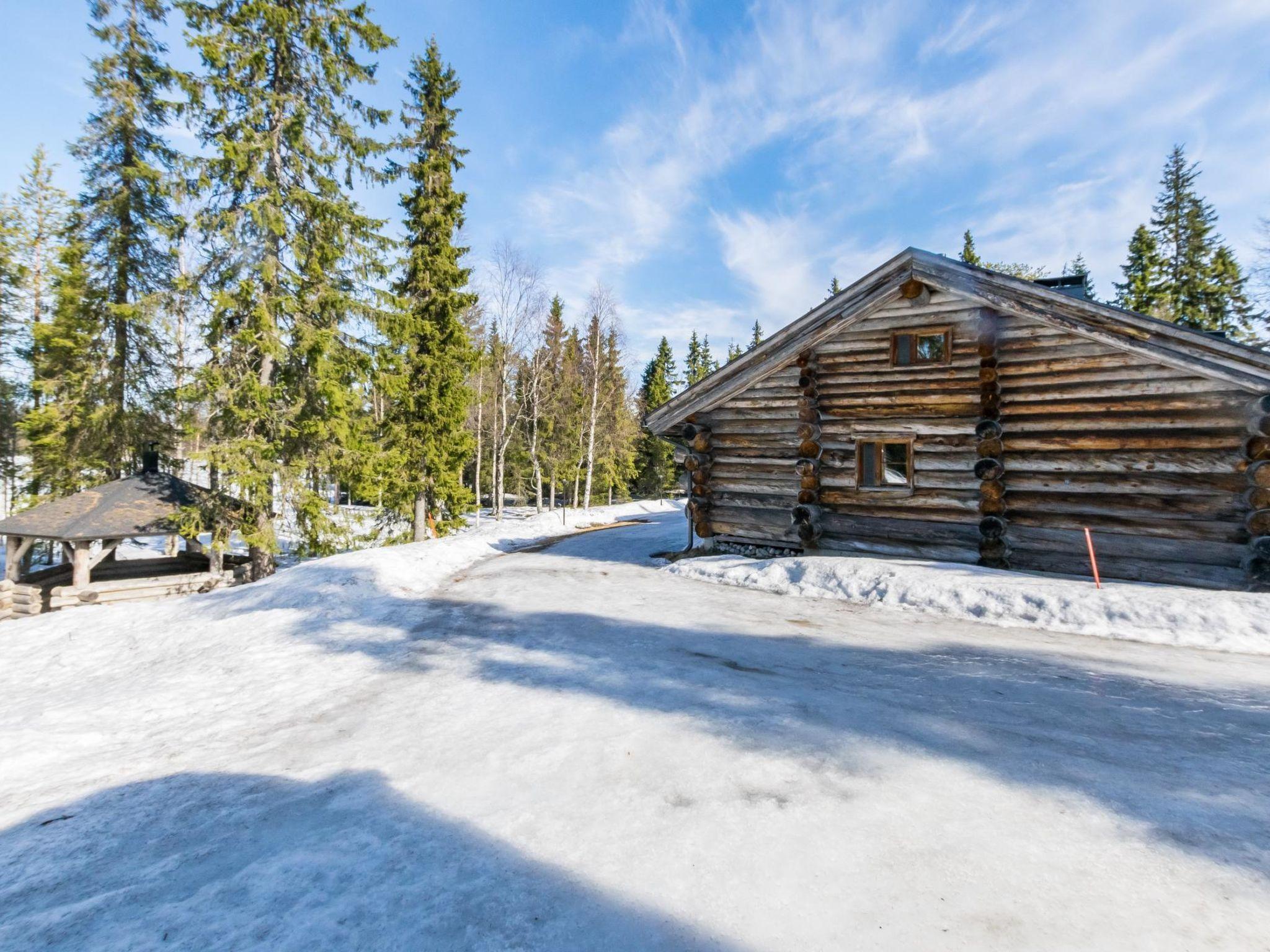 Photo 1 - Maison de 2 chambres à Kuusamo avec sauna et vues sur la montagne