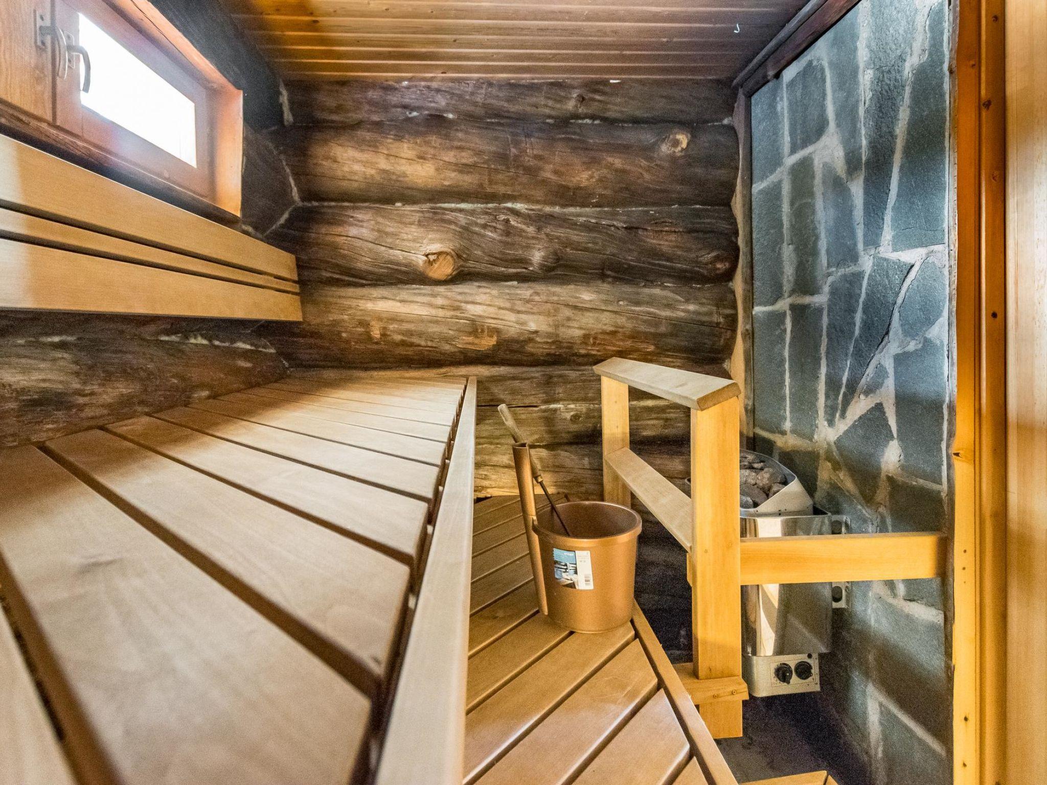 Foto 12 - Casa de 2 quartos em Kuusamo com sauna e vista para a montanha