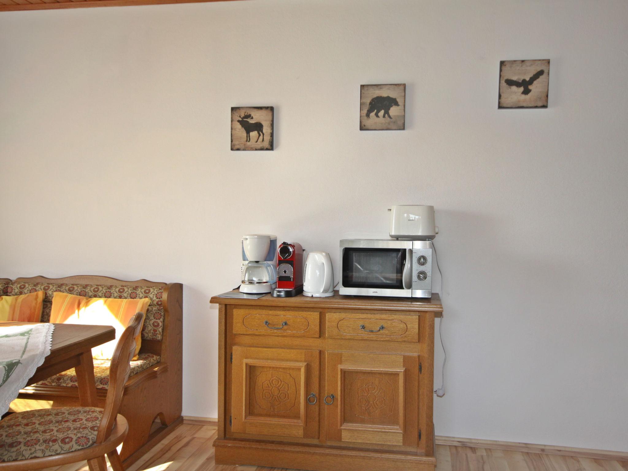 Photo 18 - 2 bedroom House in Ebenthal in Kärnten with garden and mountain view