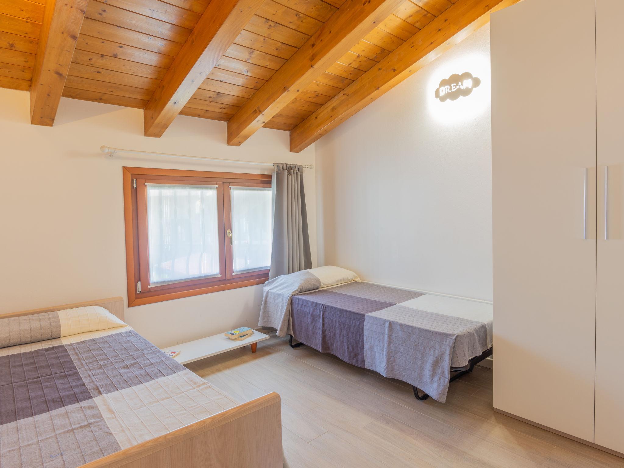 Foto 15 - Apartment mit 2 Schlafzimmern in Domaso mit garten und blick auf die berge