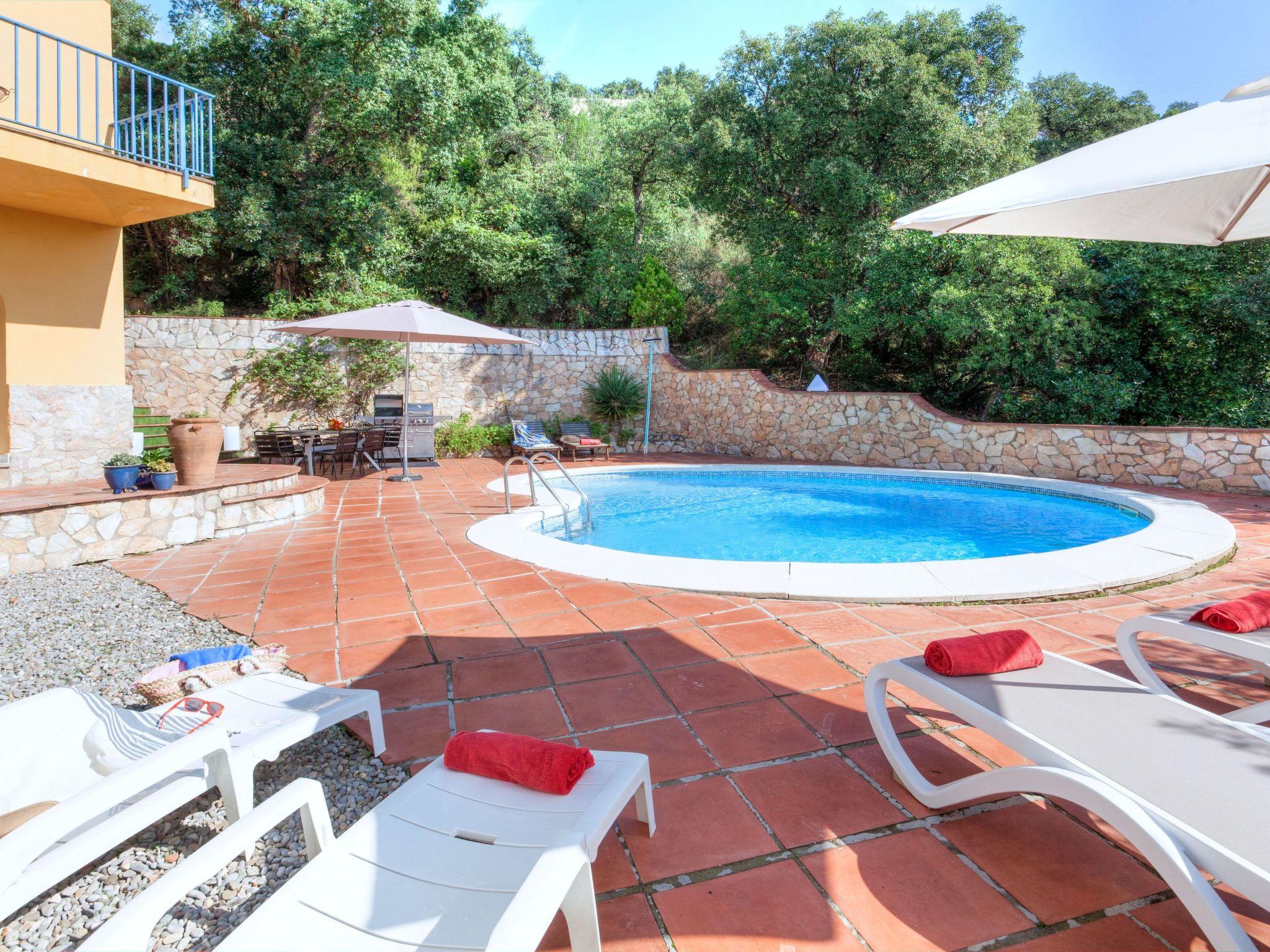 Photo 1 - Maison de 2 chambres à Santa Cristina d'Aro avec piscine privée et vues à la mer